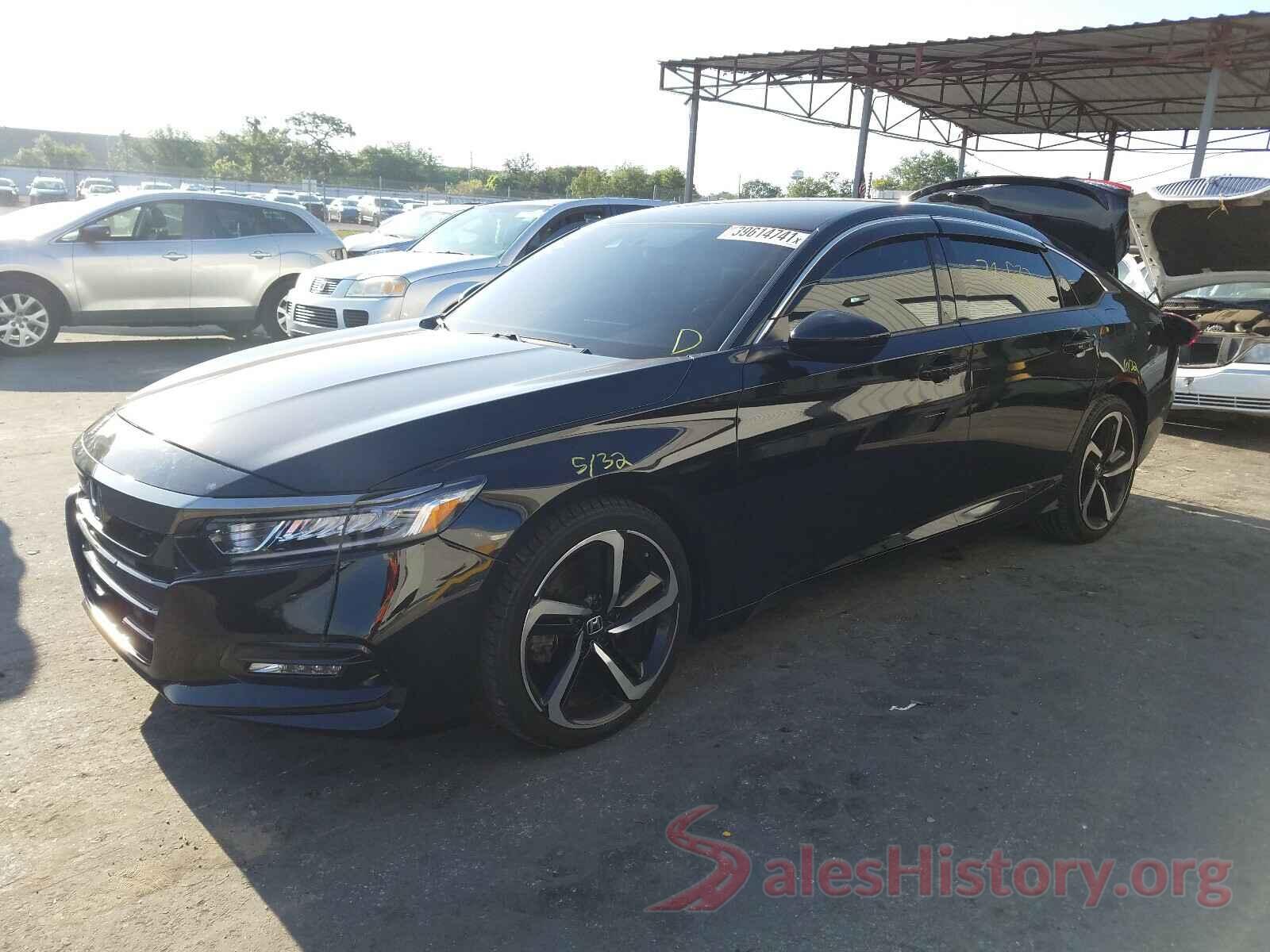 1HGCV1F37JA081243 2018 HONDA ACCORD