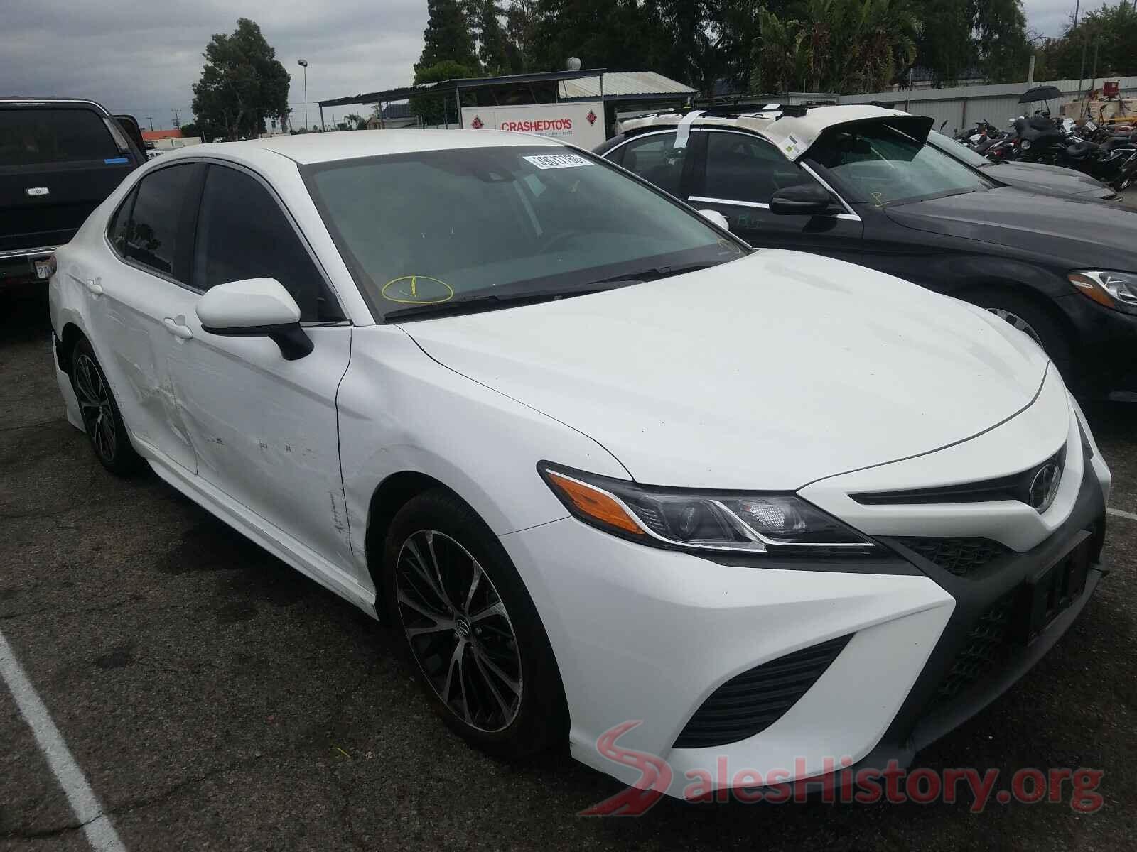 4T1B11HK0KU800371 2019 TOYOTA CAMRY