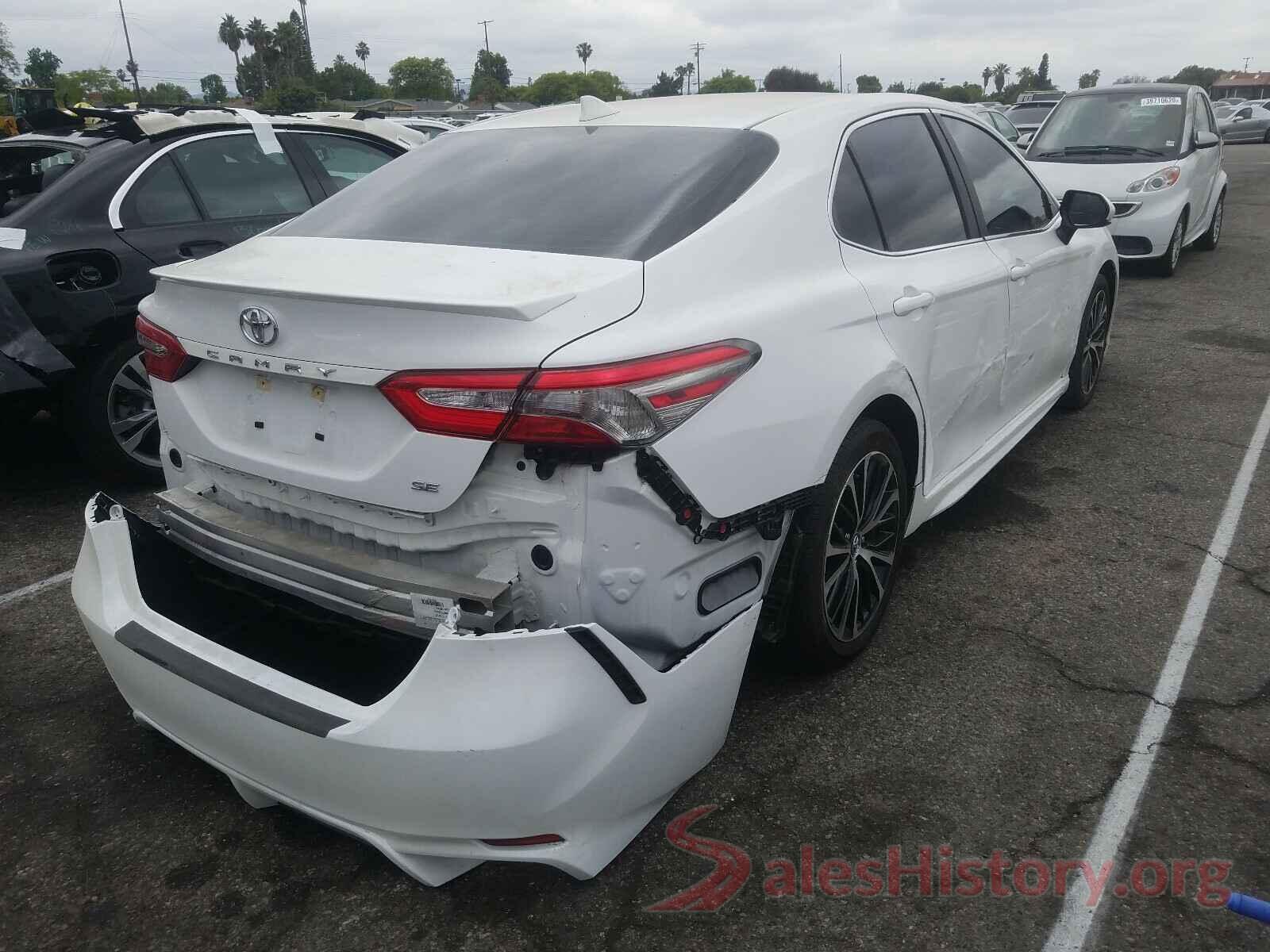 4T1B11HK0KU800371 2019 TOYOTA CAMRY