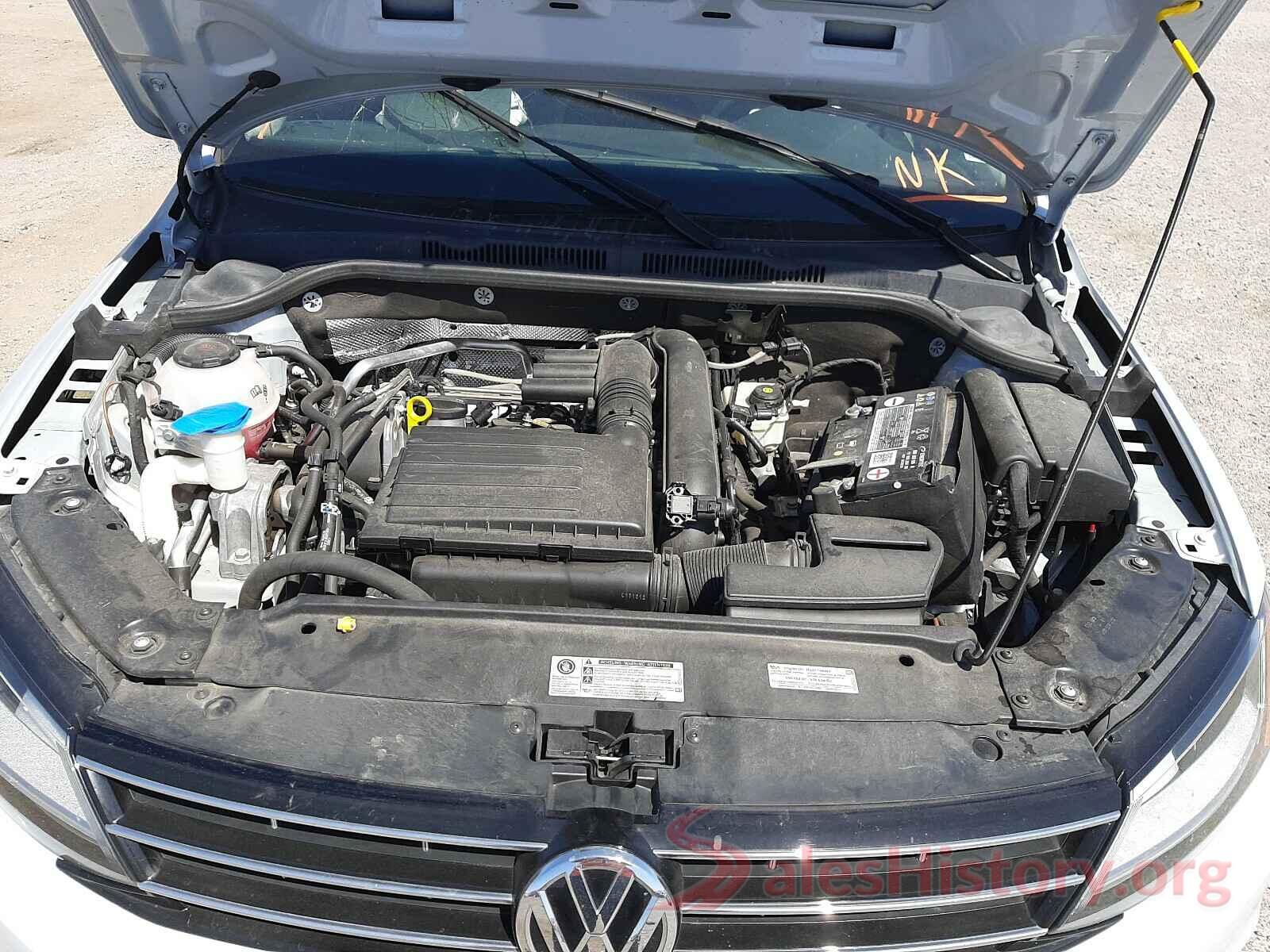 3VW2B7AJ4JM262425 2018 VOLKSWAGEN JETTA