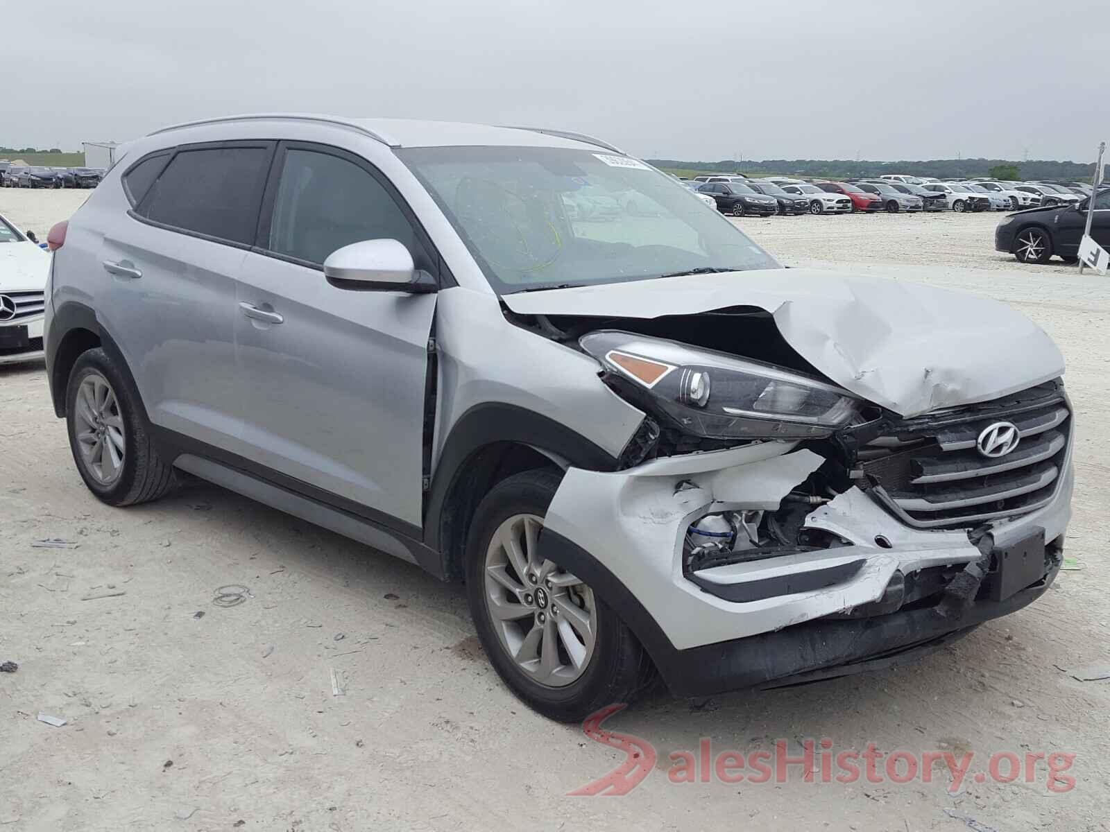 KM8J33A41JU674923 2018 HYUNDAI TUCSON