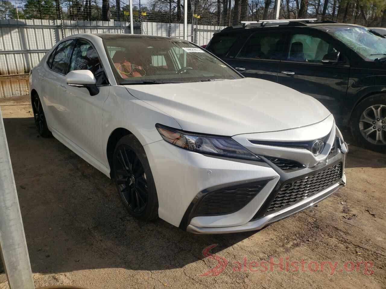 4T1K61AK6MU513289 2021 TOYOTA CAMRY