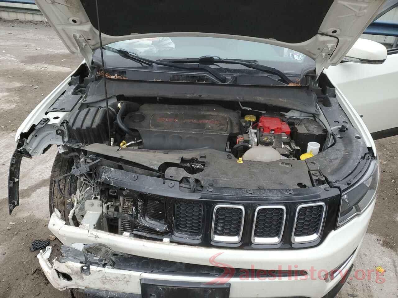 3C4NJDCB0KT753458 2019 JEEP COMPASS