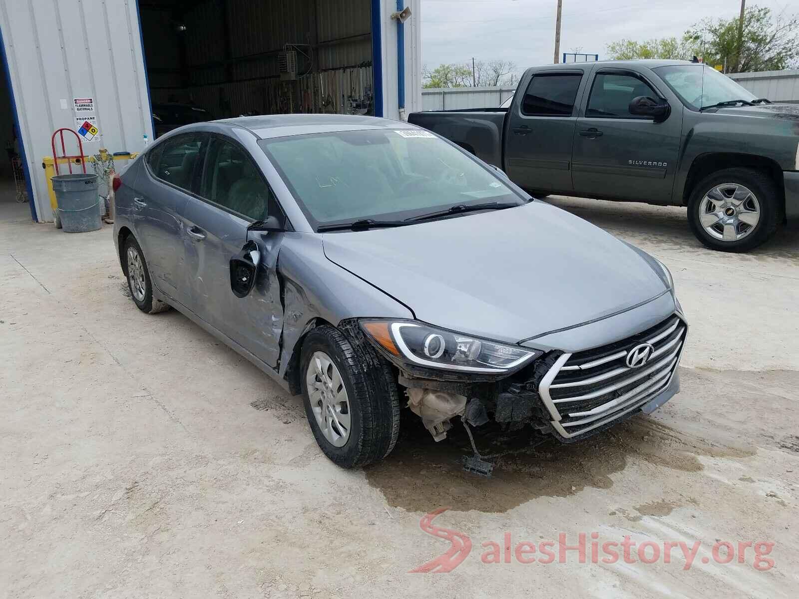 5NPD74LFXHH211600 2017 HYUNDAI ELANTRA