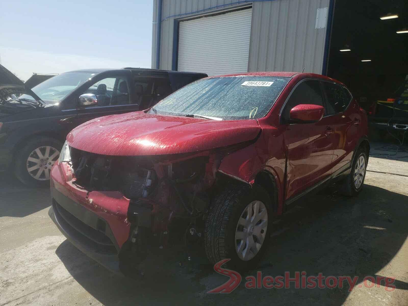 JN1BJ1CP3JW163666 2018 NISSAN ROGUE