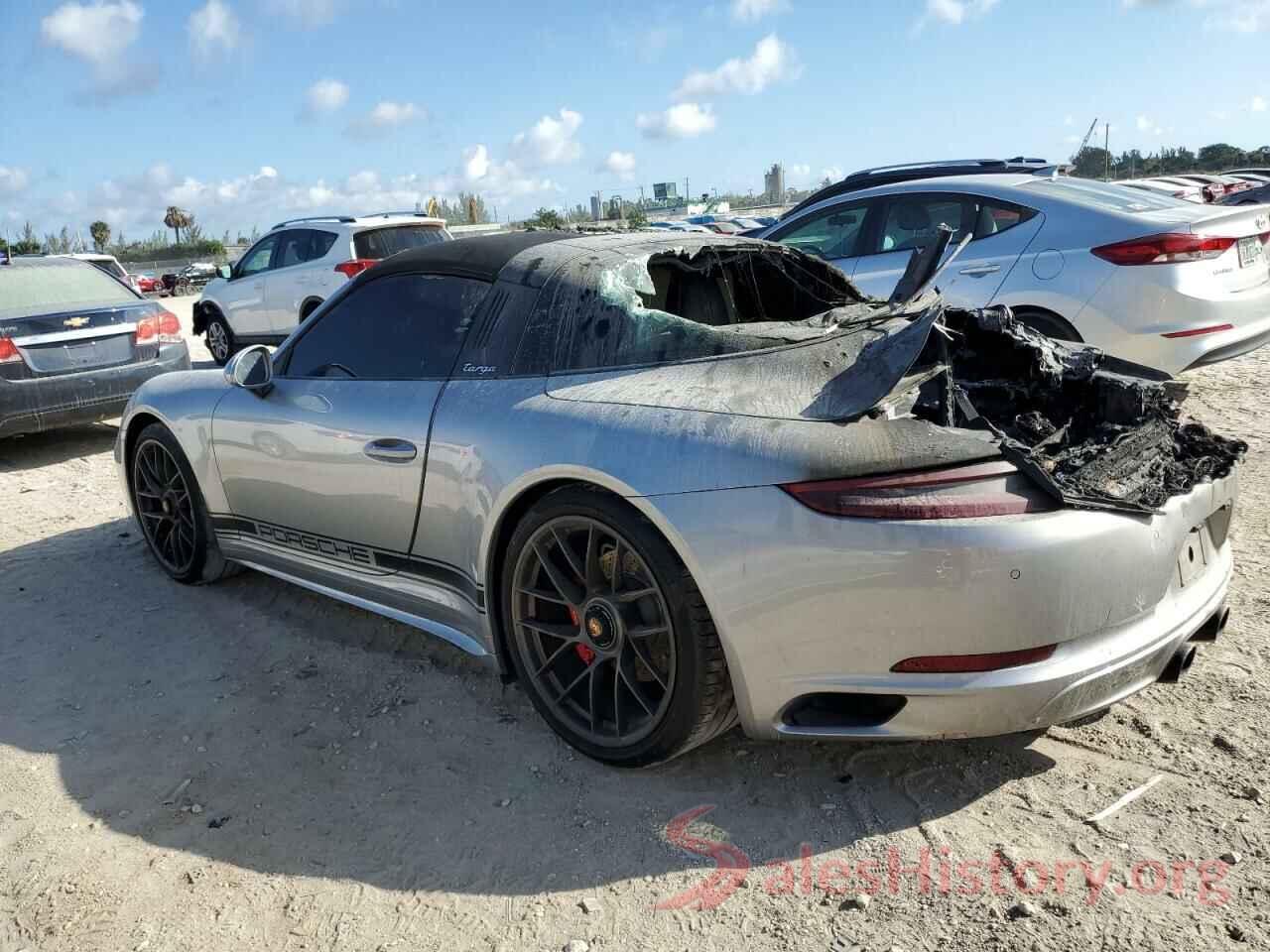 WP0BB2A92JS134302 2018 PORSCHE 911