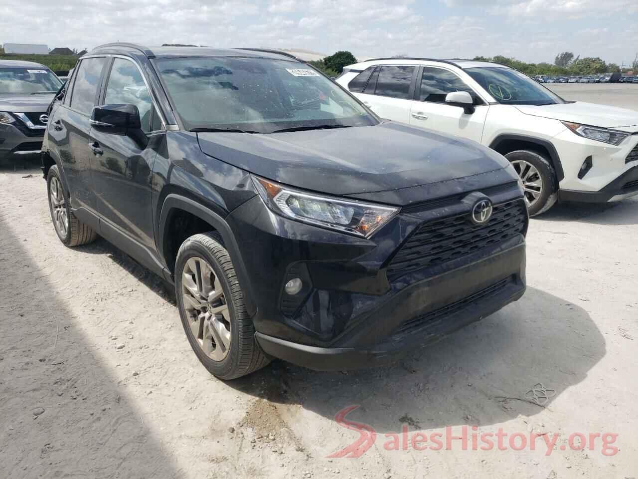 2T3C1RFV4MW163656 2021 TOYOTA RAV4