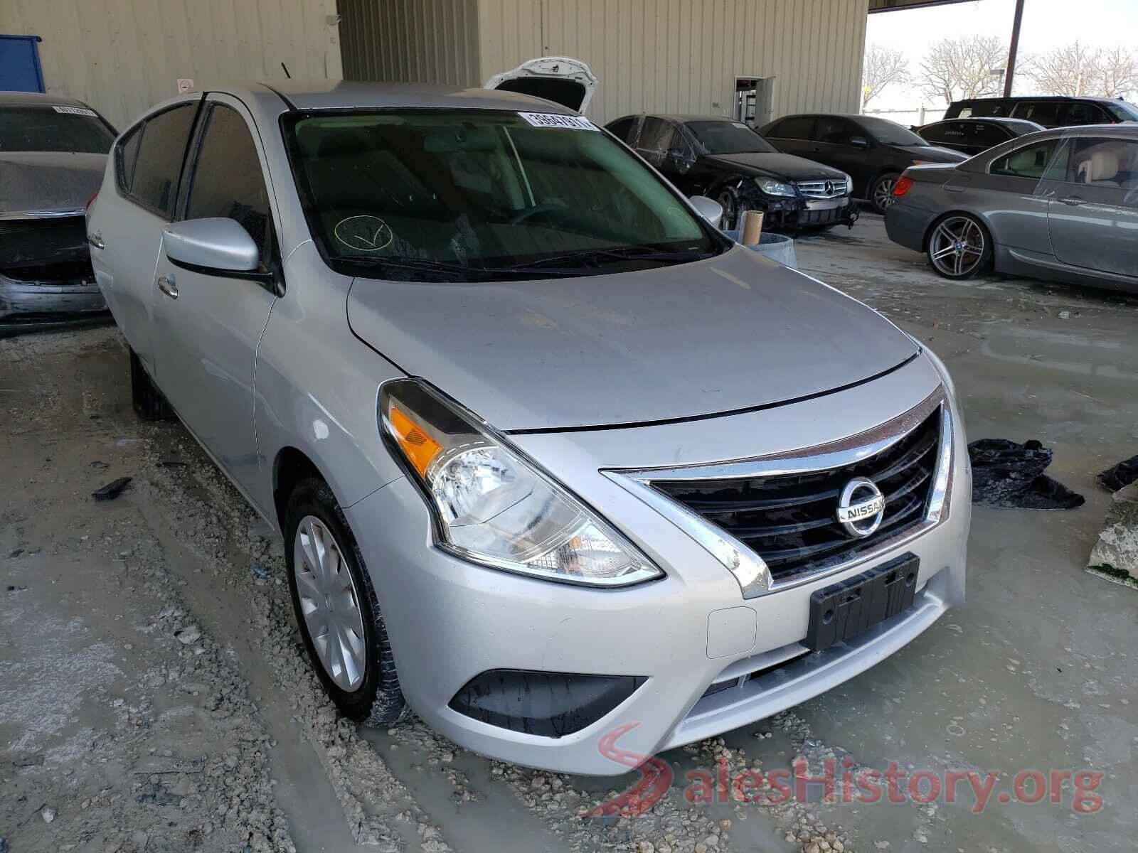 3N1CN7AP8HK432703 2017 NISSAN VERSA