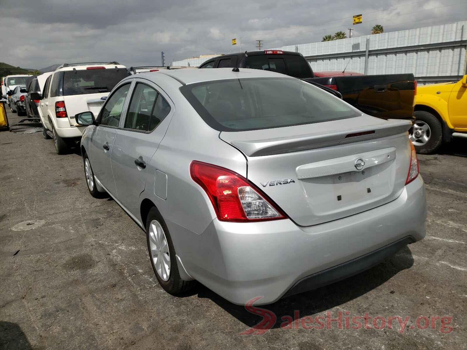 3N1CN7AP8JL868340 2018 NISSAN VERSA