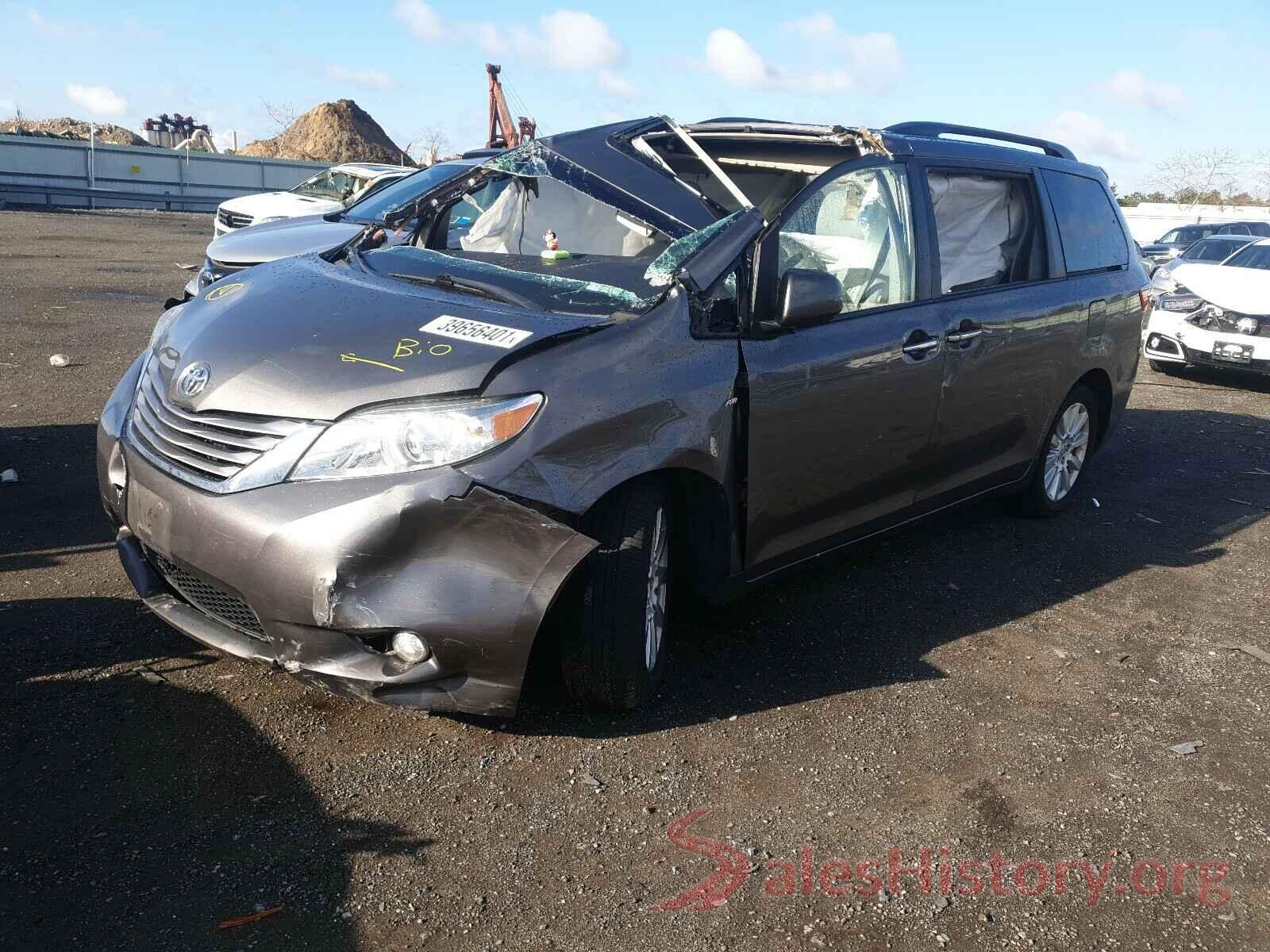 5TDDZ3DC4HS157780 2017 TOYOTA SIENNA