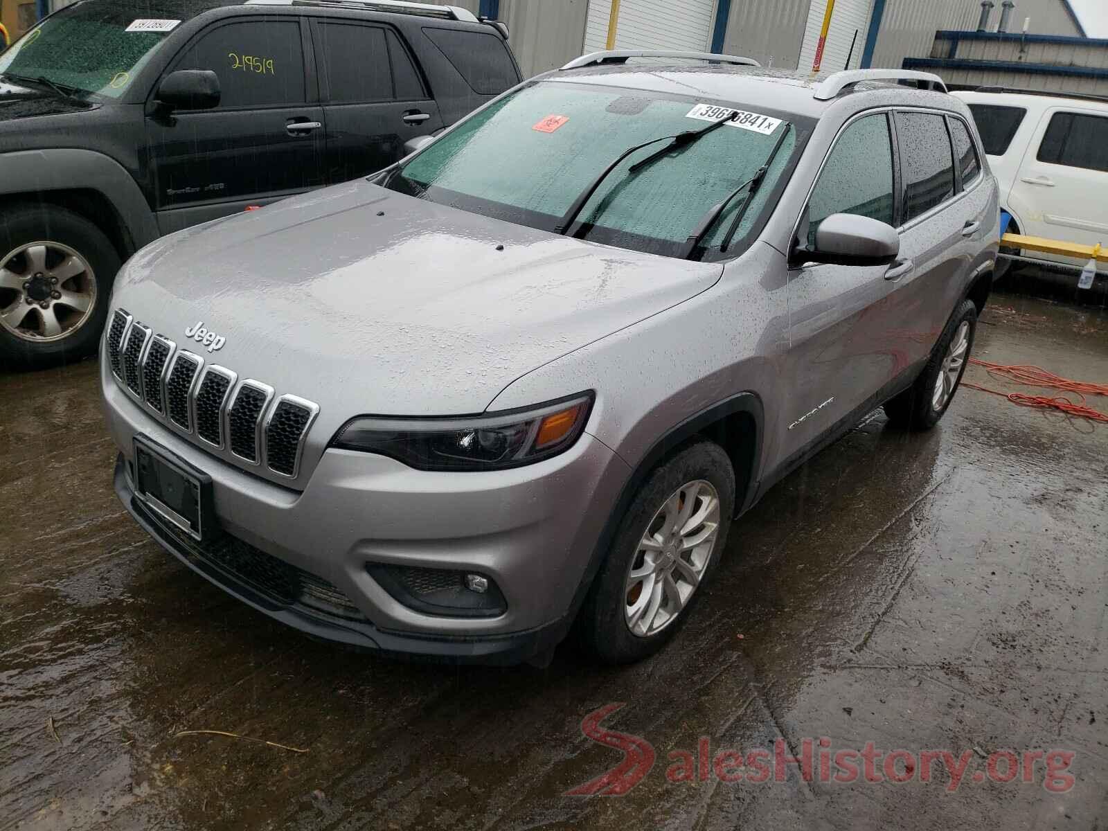 1C4PJLCB7KD221519 2019 JEEP CHEROKEE