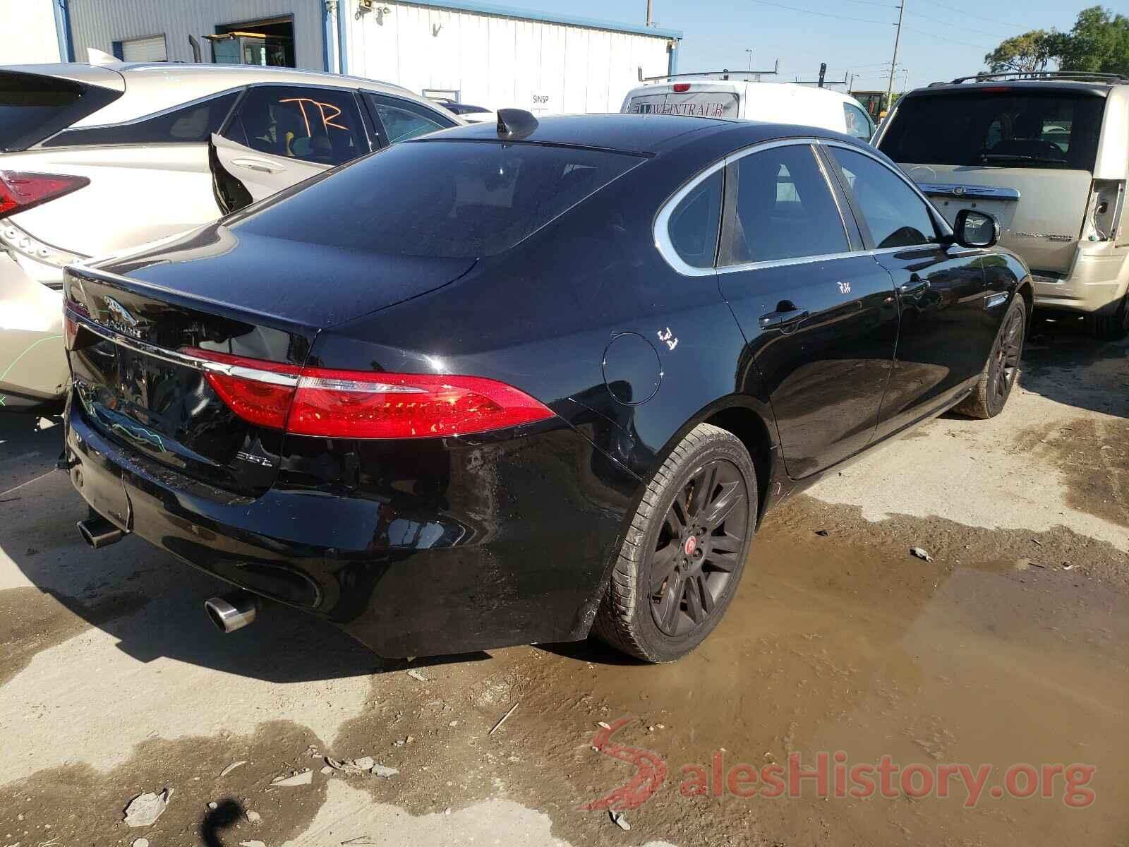 SAJBR4BV4HCY26621 2017 JAGUAR XF