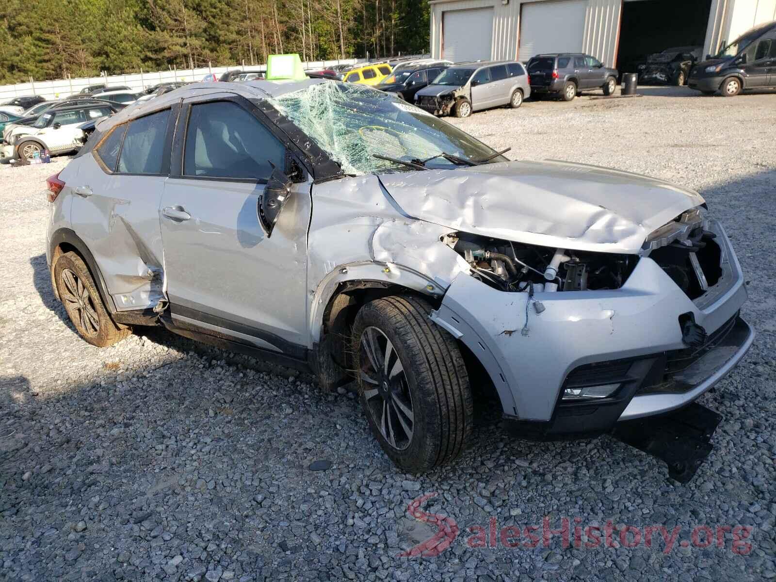 3N1CP5CU5JL528600 2018 NISSAN KICKS