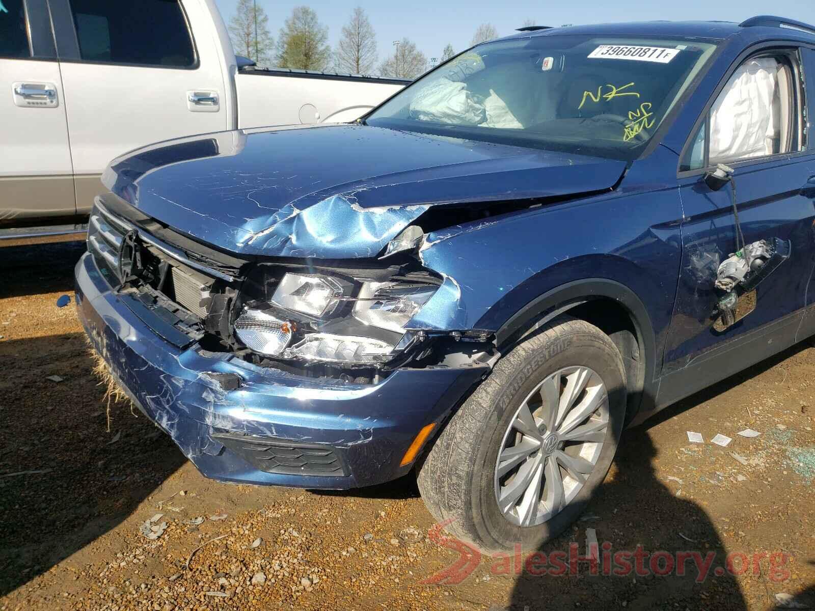 3VV1B7AX4JM120693 2018 VOLKSWAGEN TIGUAN