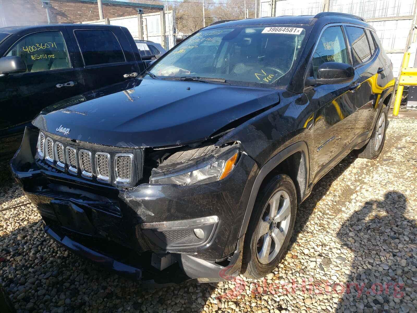 3C4NJDBB9JT200775 2018 JEEP COMPASS