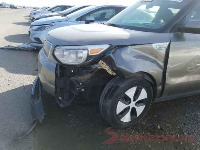 KNDJP3AE1H7021082 2017 KIA SOUL