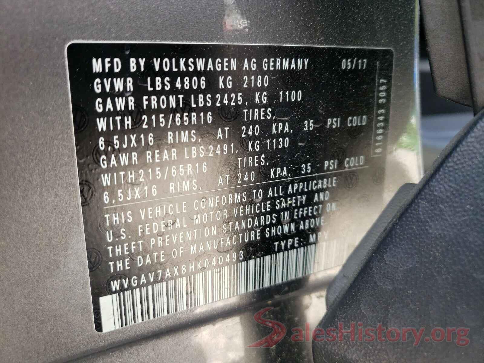 WVGAV7AX8HK040493 2017 VOLKSWAGEN TIGUAN