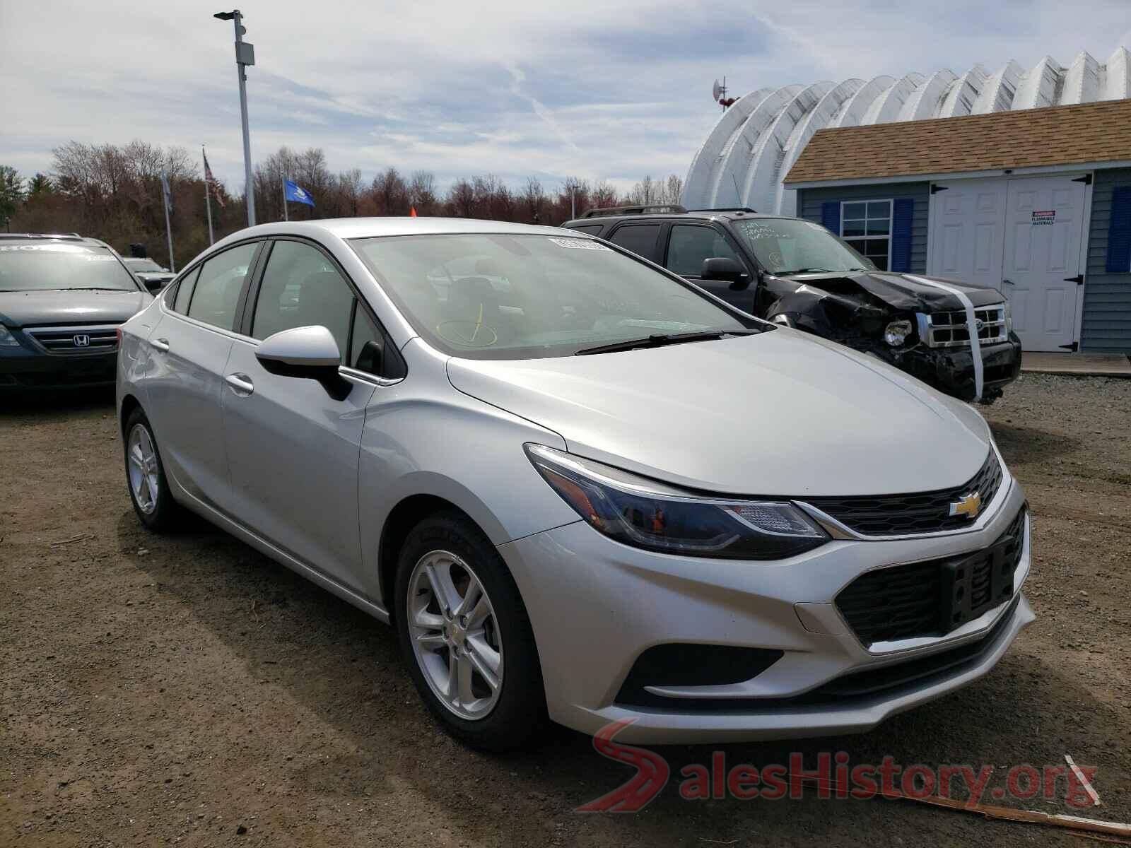 1G1BE5SM3J7230270 2018 CHEVROLET CRUZE