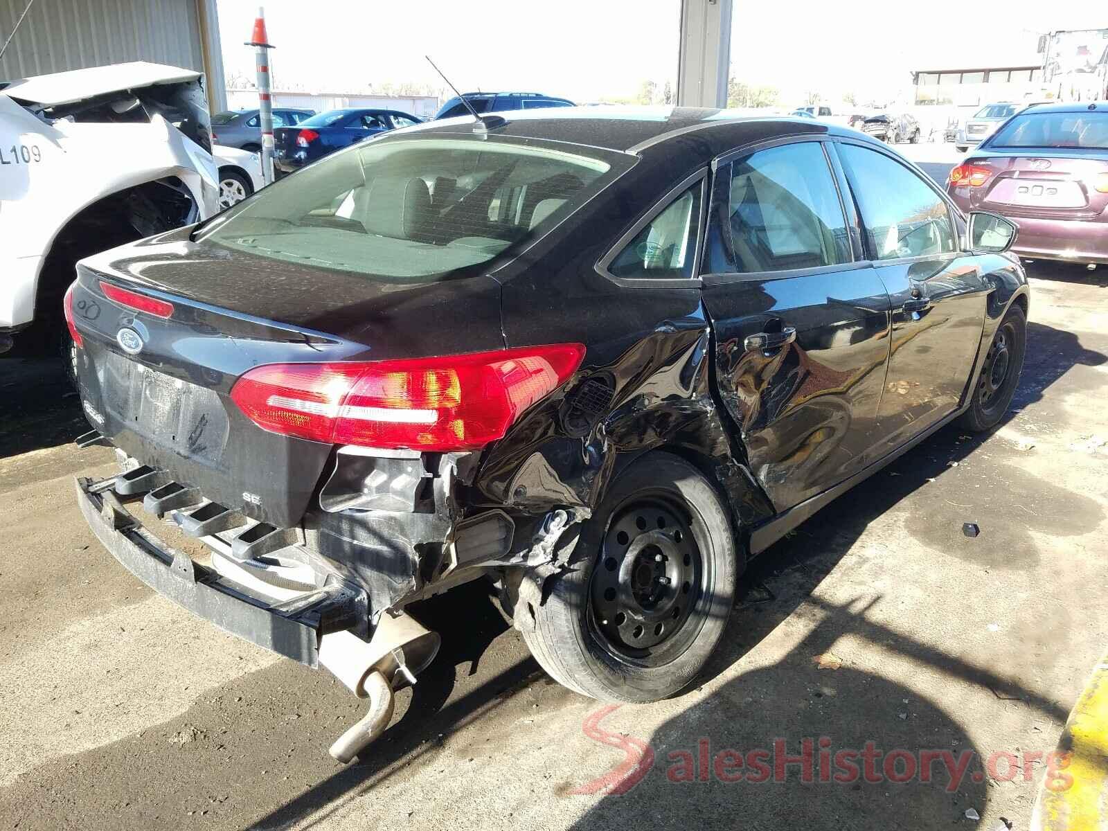 1FADP3F26JL255409 2018 FORD FOCUS