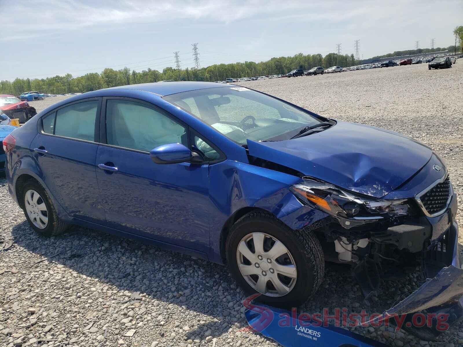 3KPFK4A75HE156318 2017 KIA FORTE