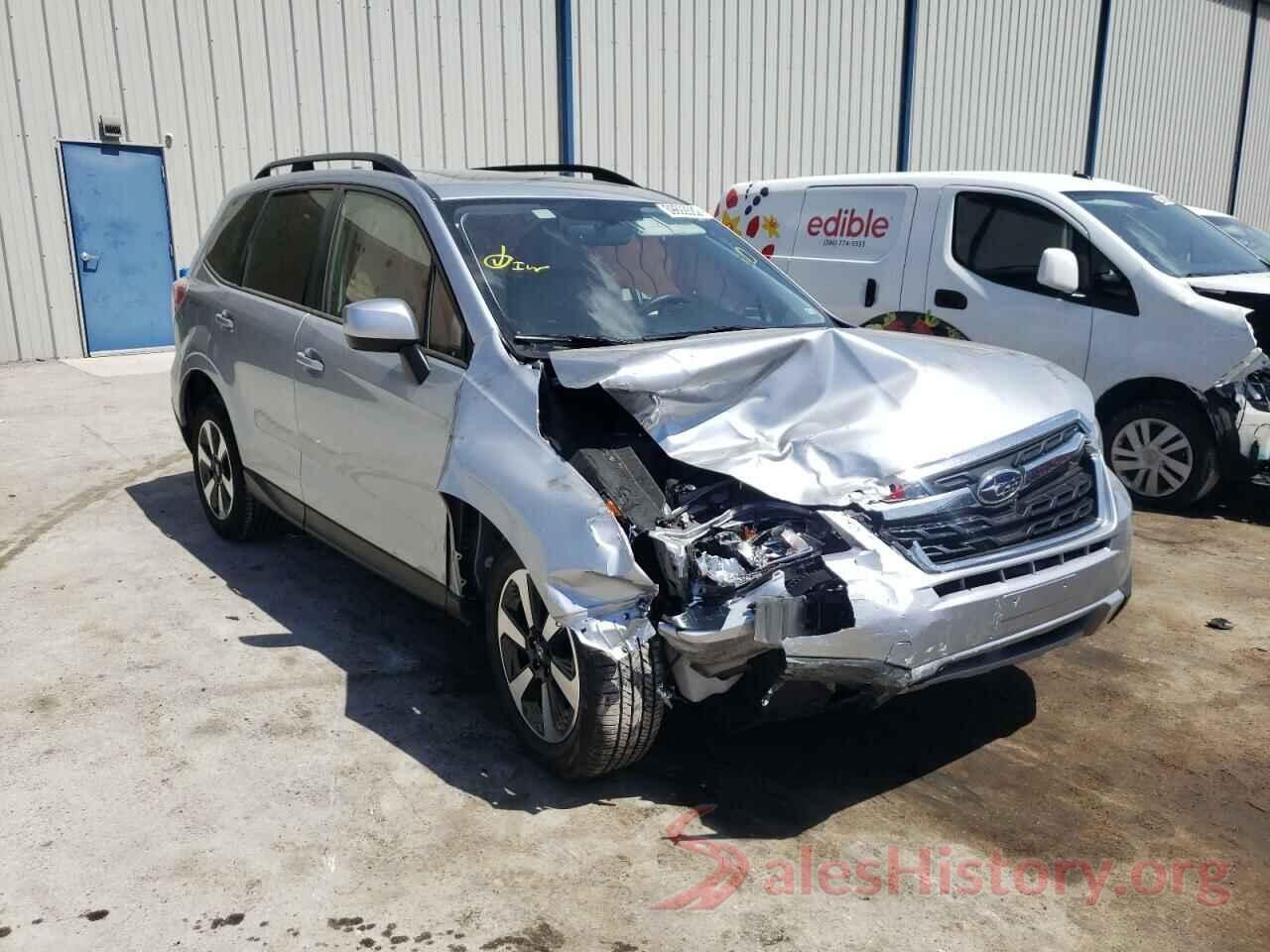 JF2SJADC4JH575111 2018 SUBARU FORESTER