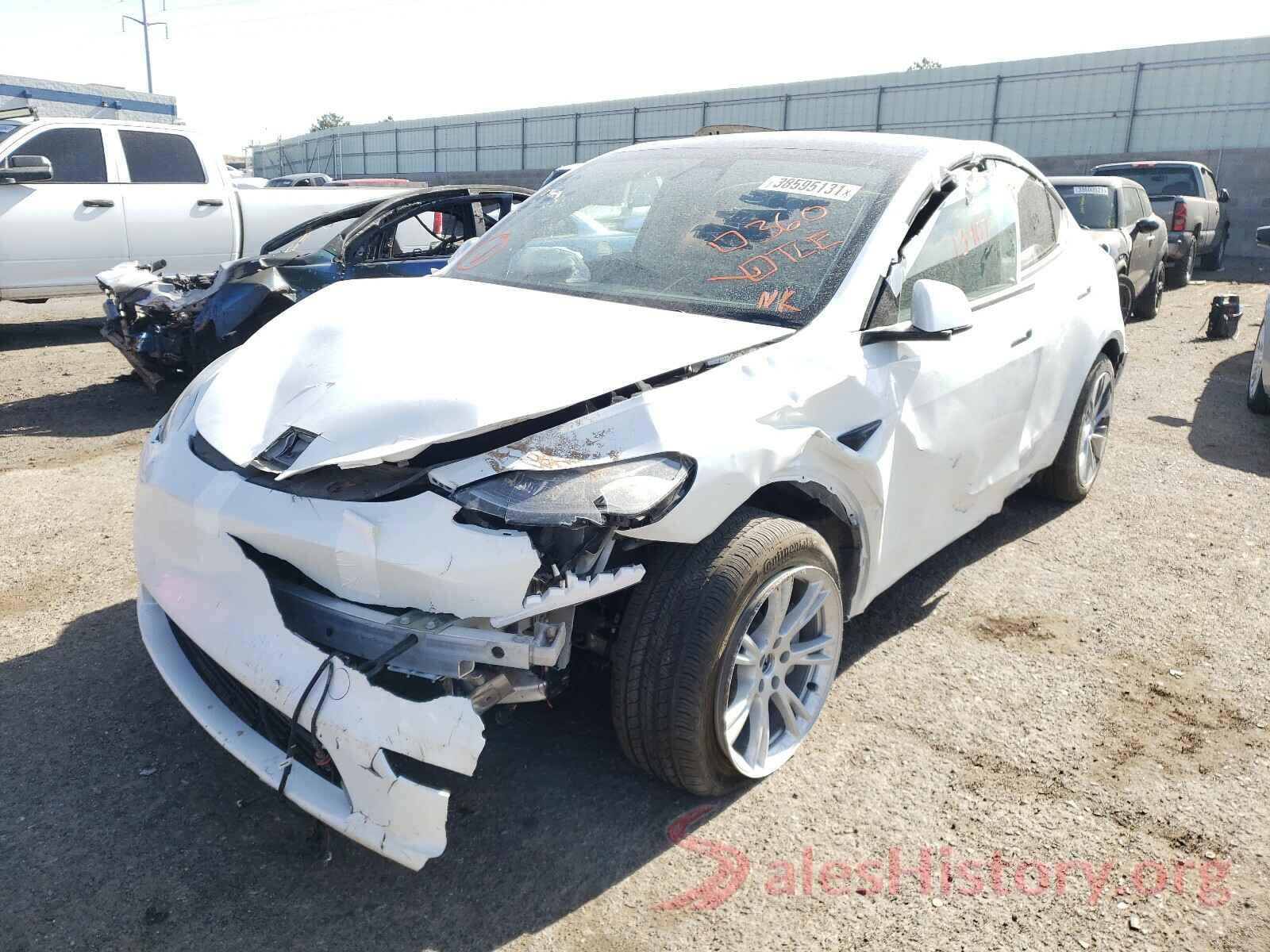 5YJYGDEE5LF026478 2020 TESLA MODEL Y