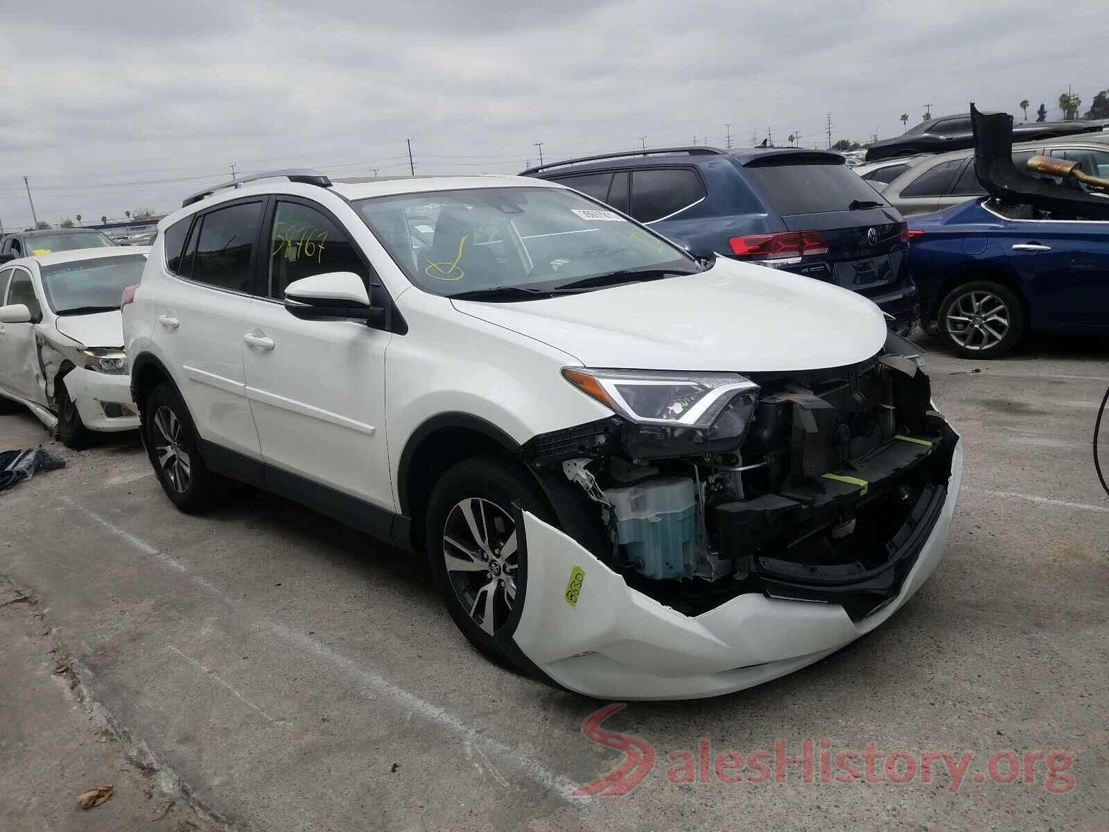 JTMWFREV3JD114893 2018 TOYOTA RAV4