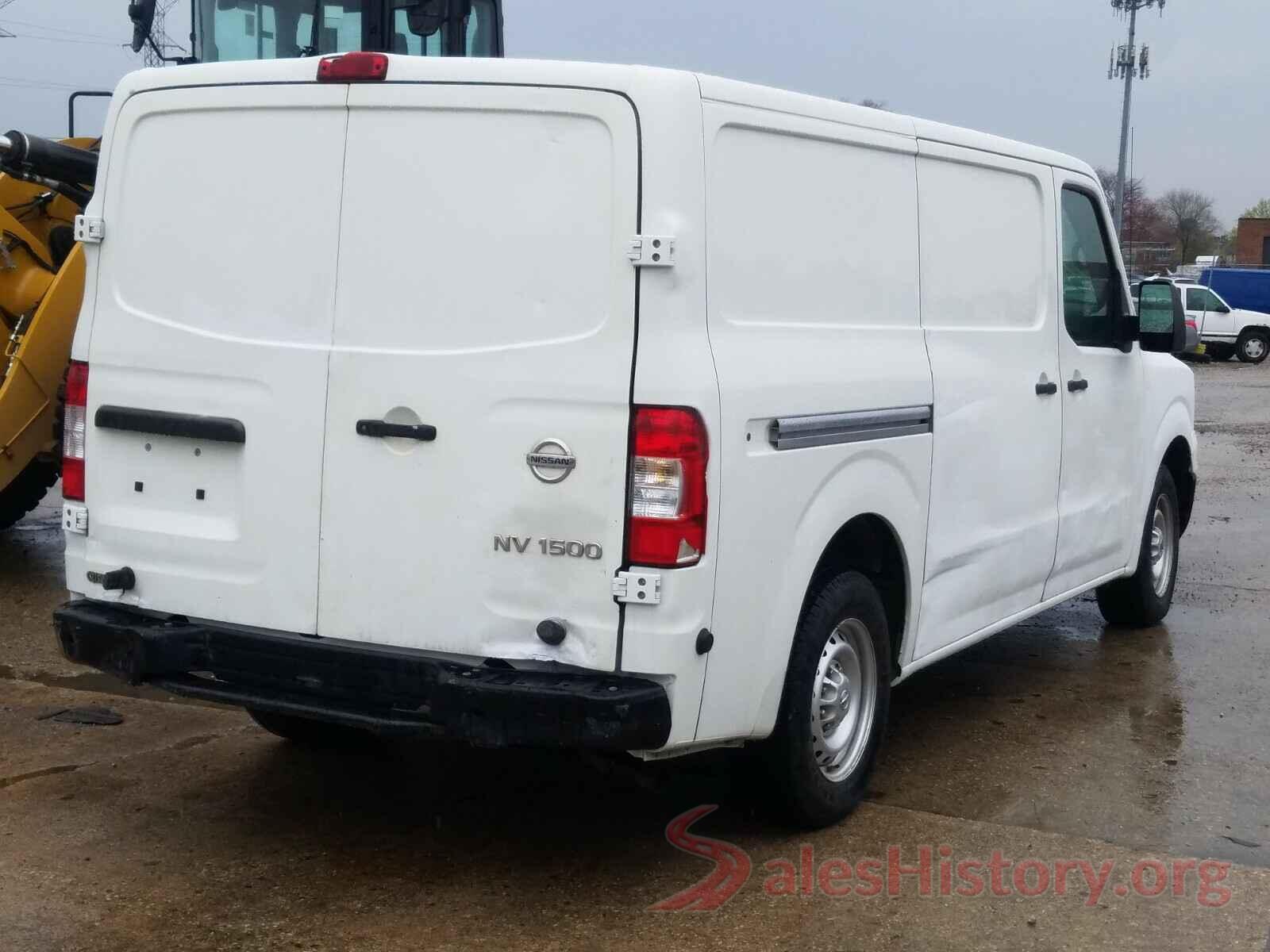 1N6BF0KM8JN819010 2018 NISSAN NV