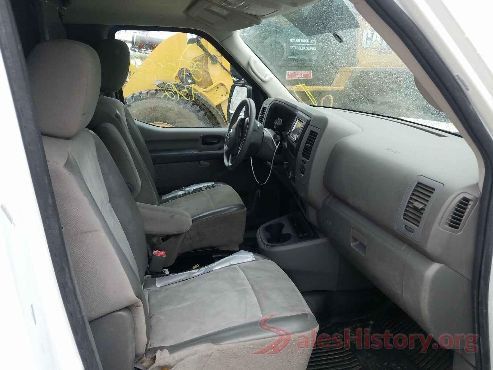 1N6BF0KM8JN819010 2018 NISSAN NV