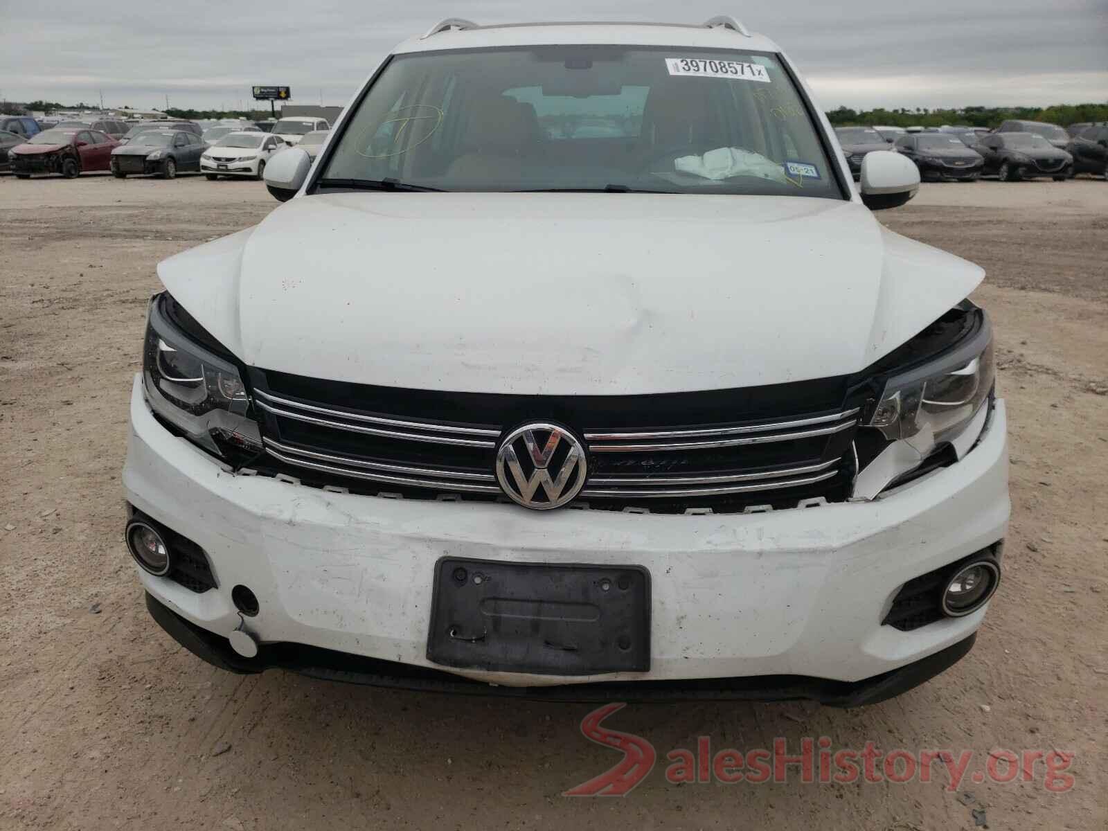 WVGVV7AX0HK020062 2017 VOLKSWAGEN TIGUAN