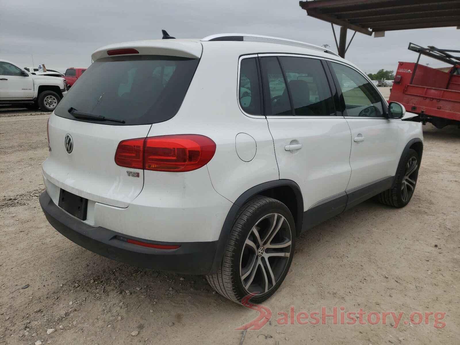 WVGVV7AX0HK020062 2017 VOLKSWAGEN TIGUAN