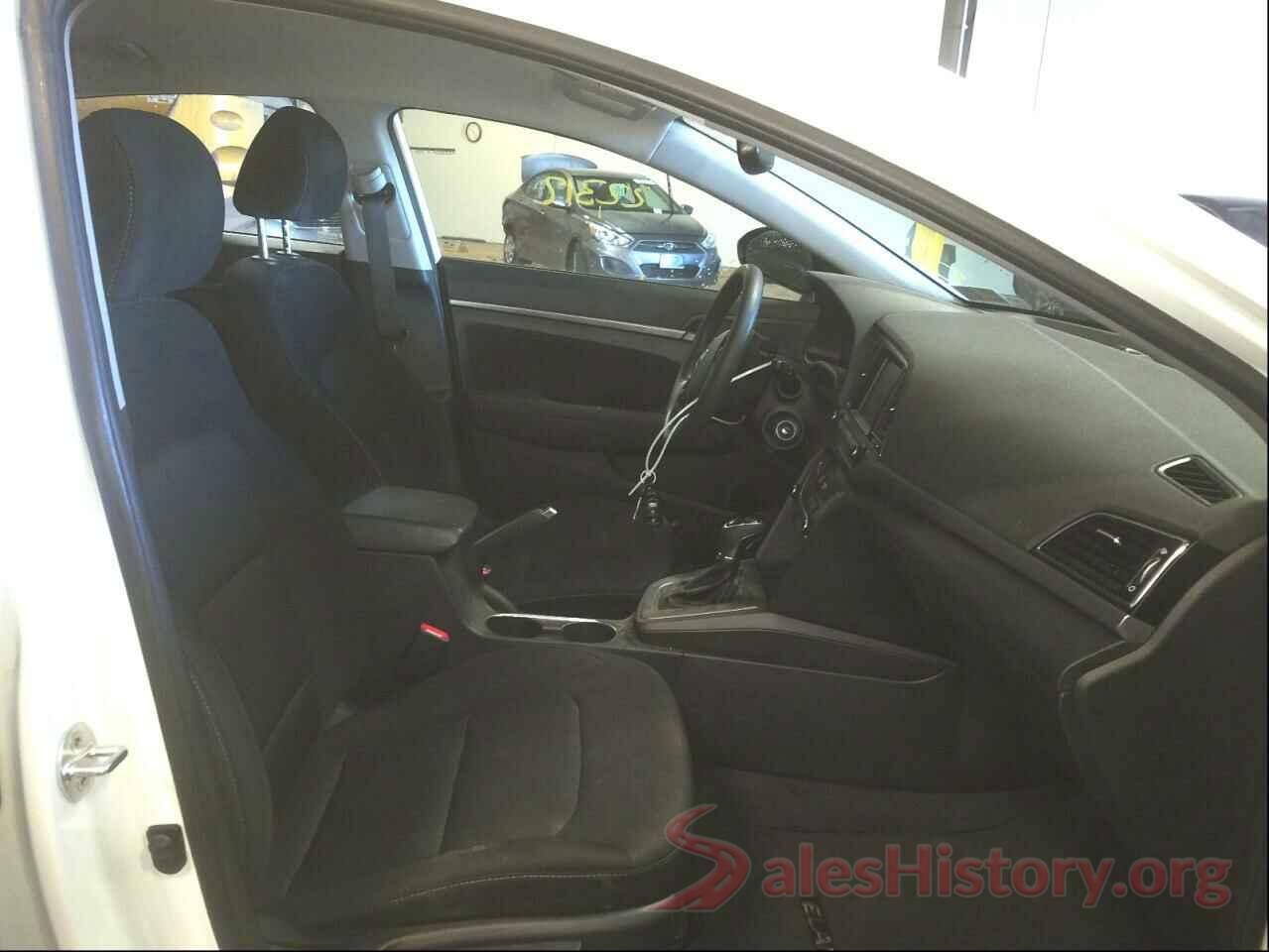 5NPD84LF8JH270504 2018 HYUNDAI ELANTRA