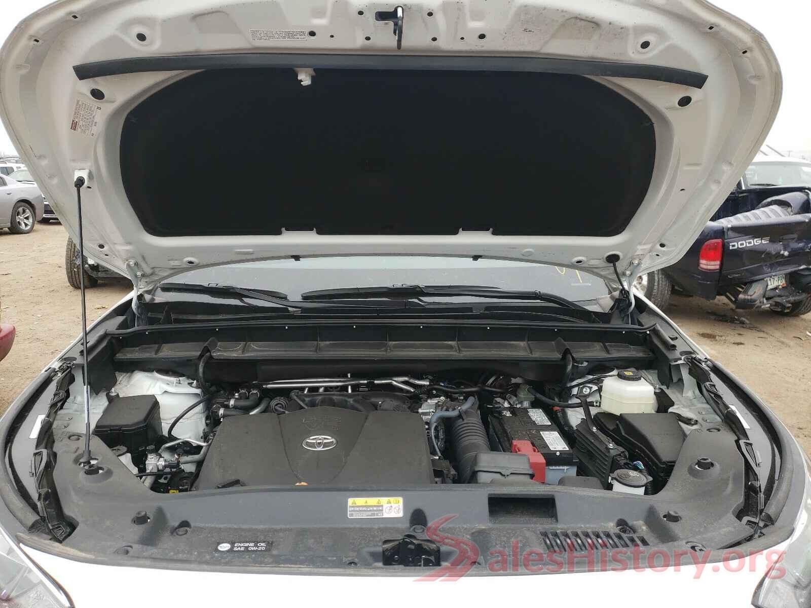 5TDBZRBHXLS048063 2020 TOYOTA HIGHLANDER