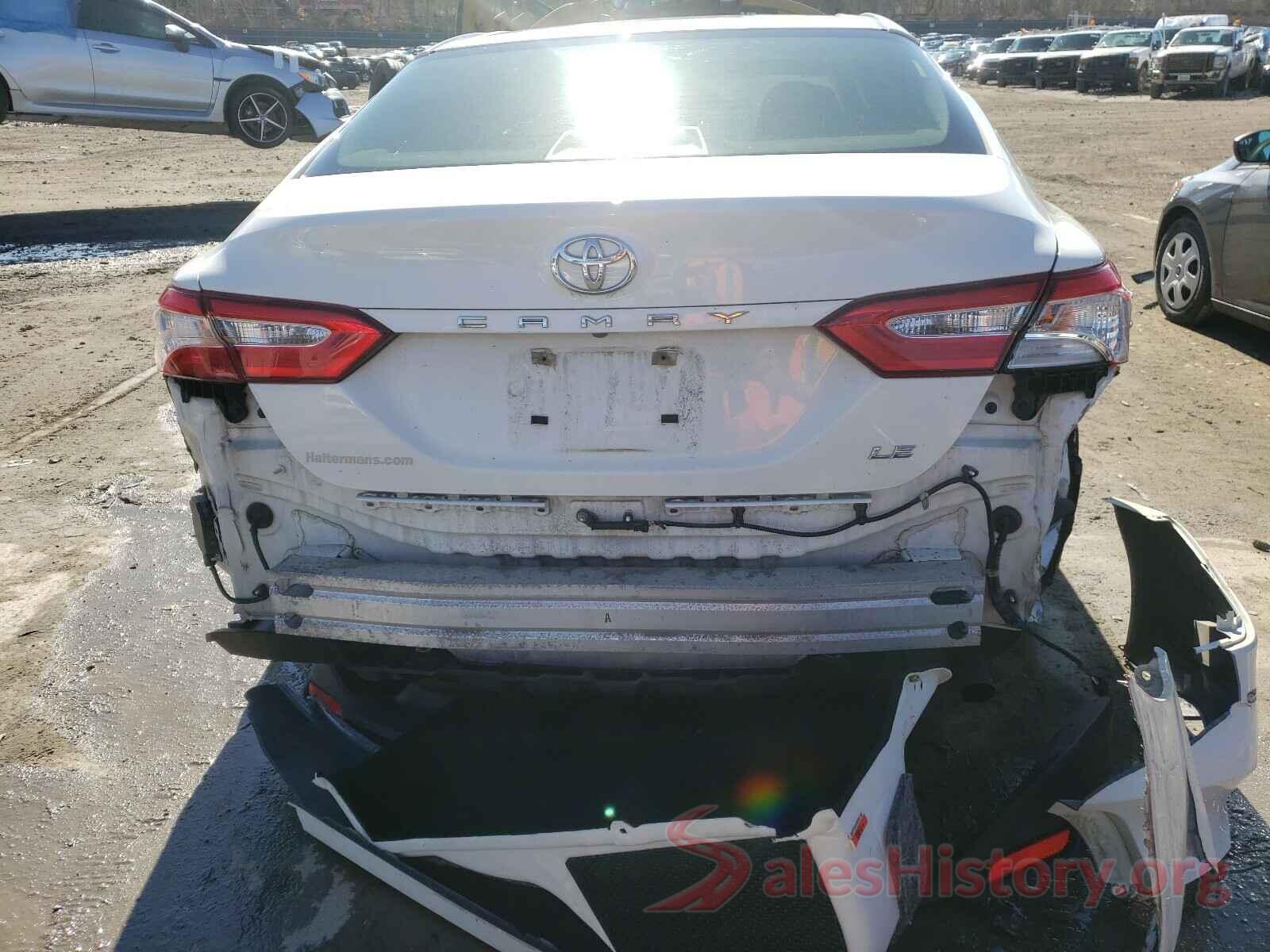 JTNB11HK2J3001230 2018 TOYOTA CAMRY