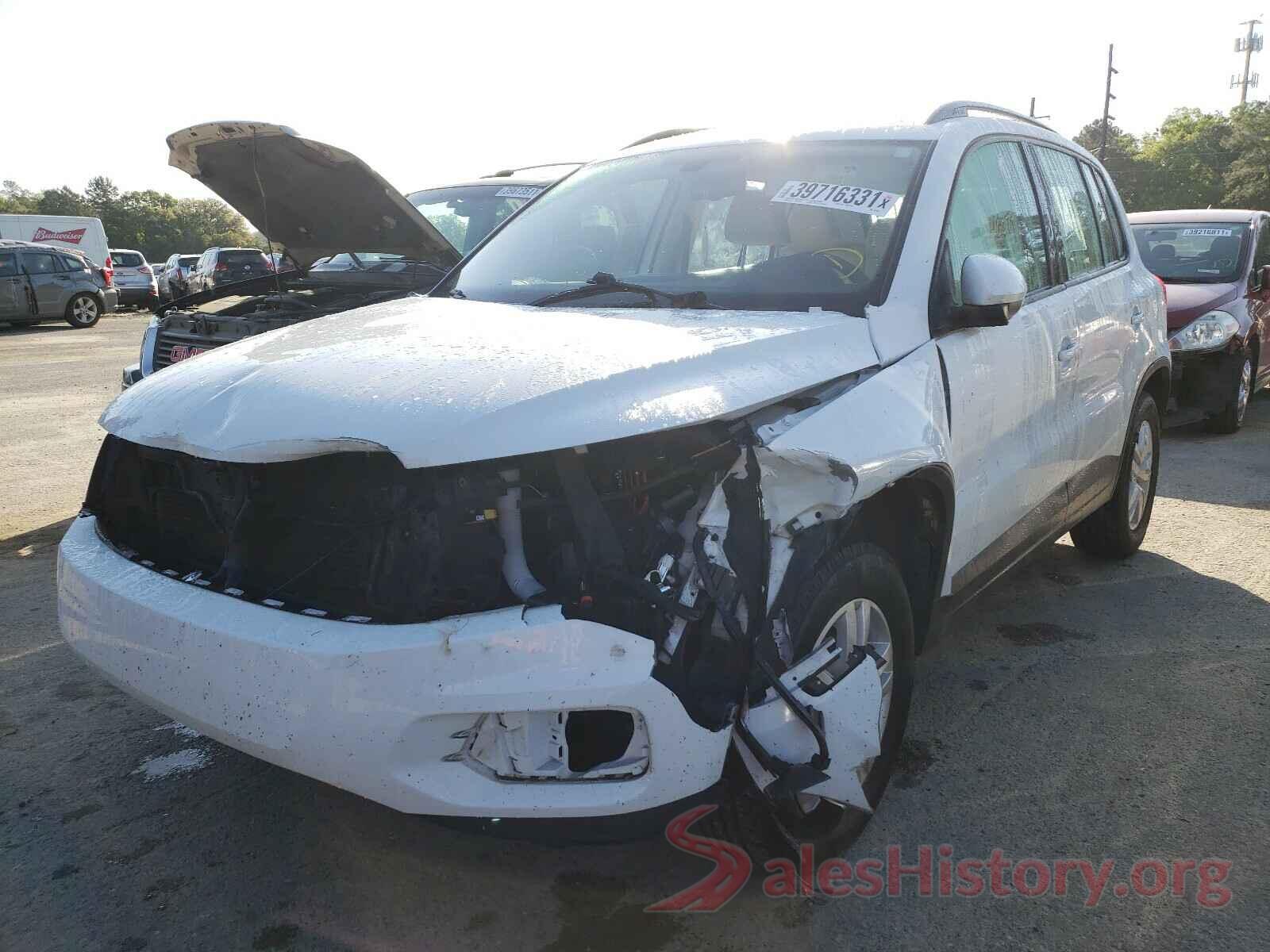 WVGAV7AX6HK037995 2017 VOLKSWAGEN TIGUAN