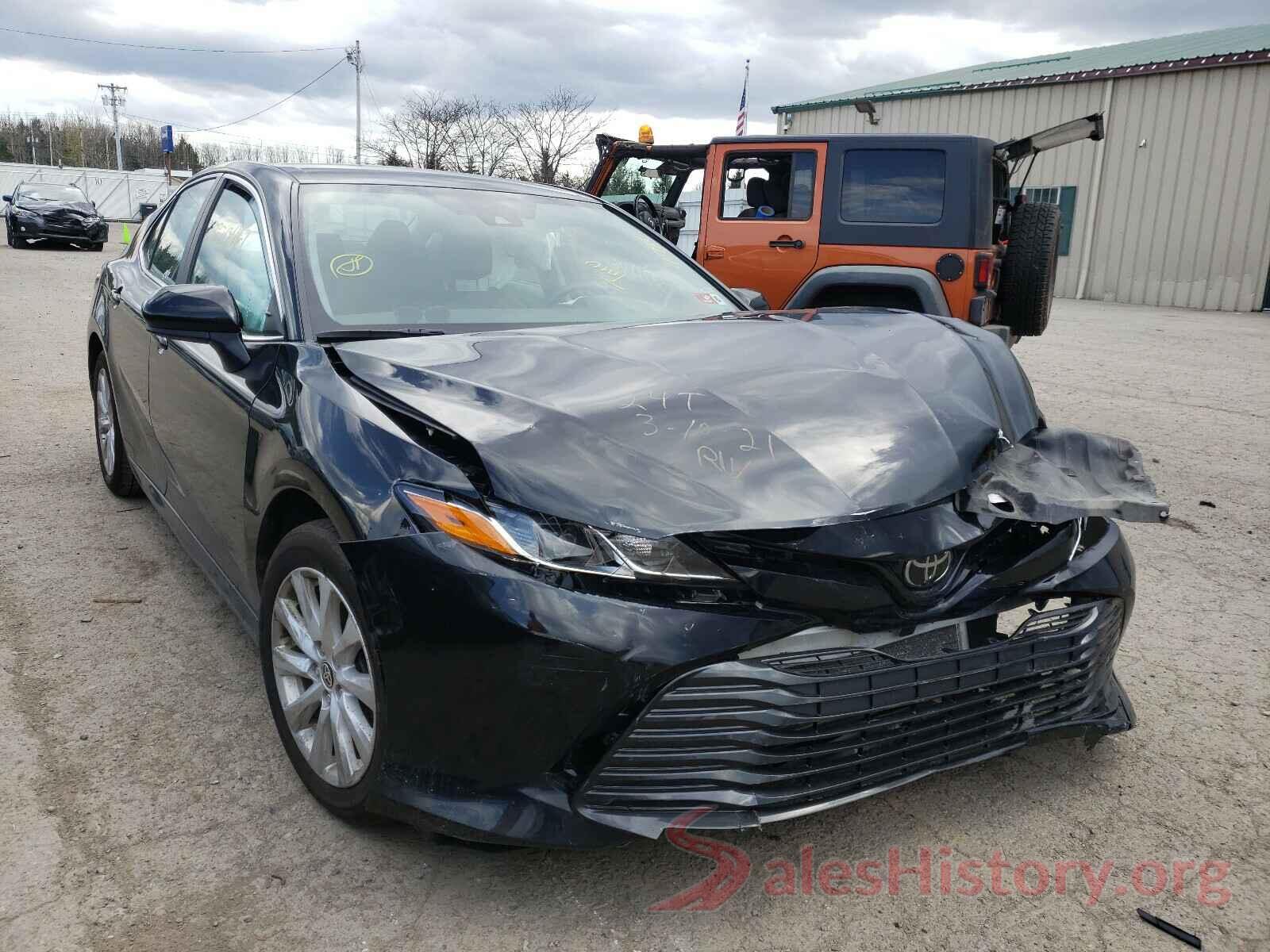 4T1C11AK1LU947900 2020 TOYOTA CAMRY