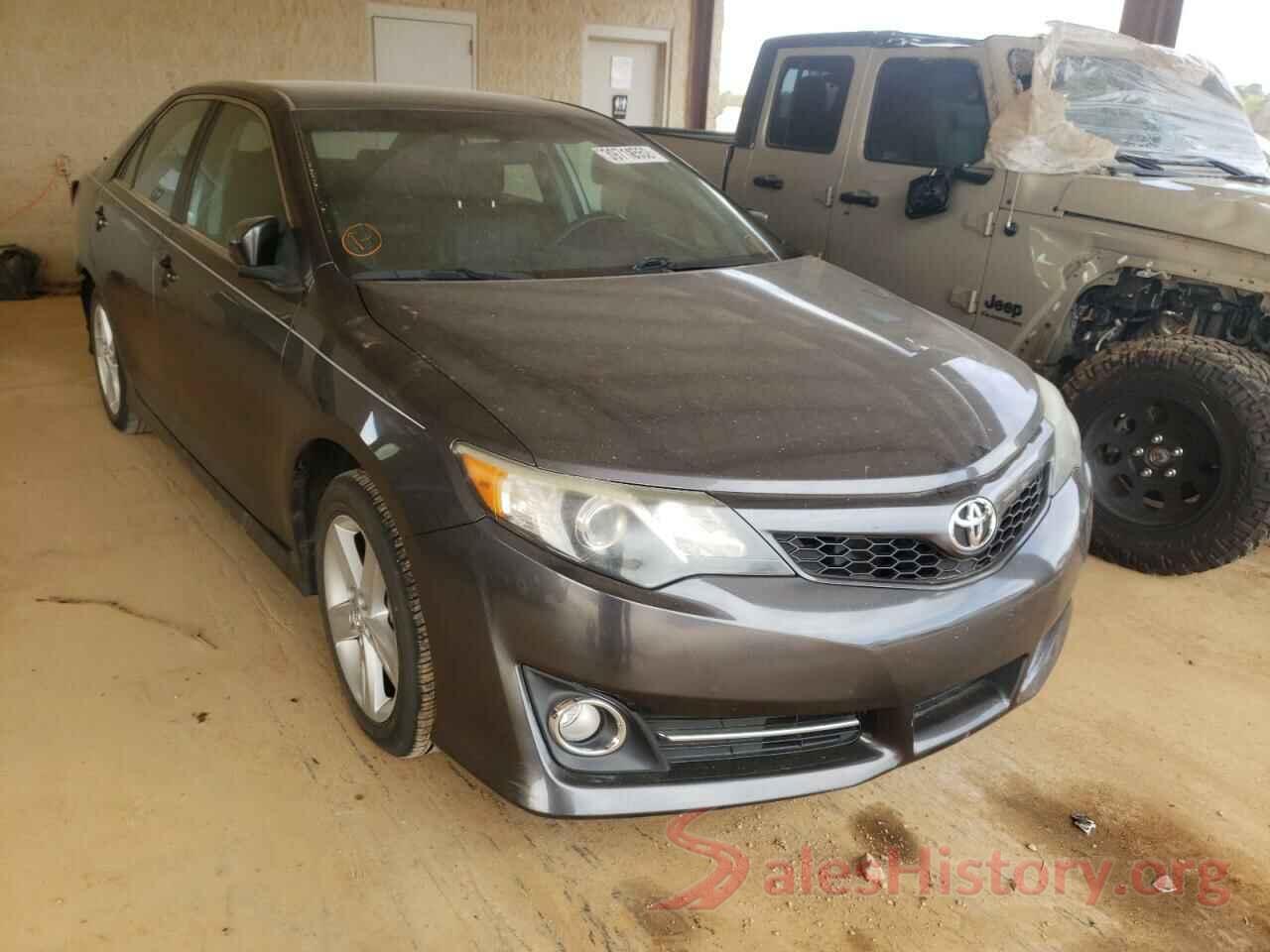 4T1BF1FK0EU327256 2014 TOYOTA CAMRY