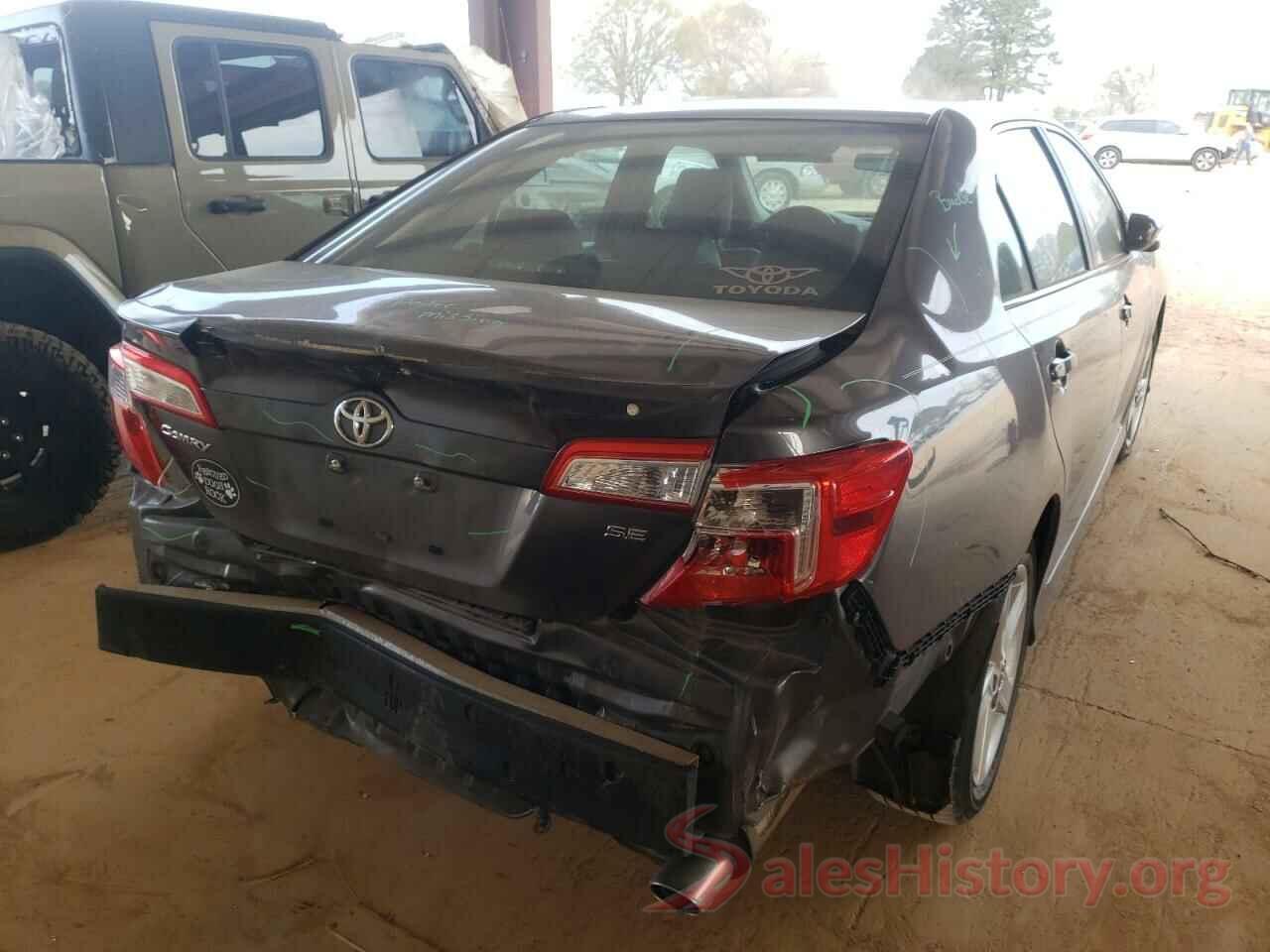 4T1BF1FK0EU327256 2014 TOYOTA CAMRY