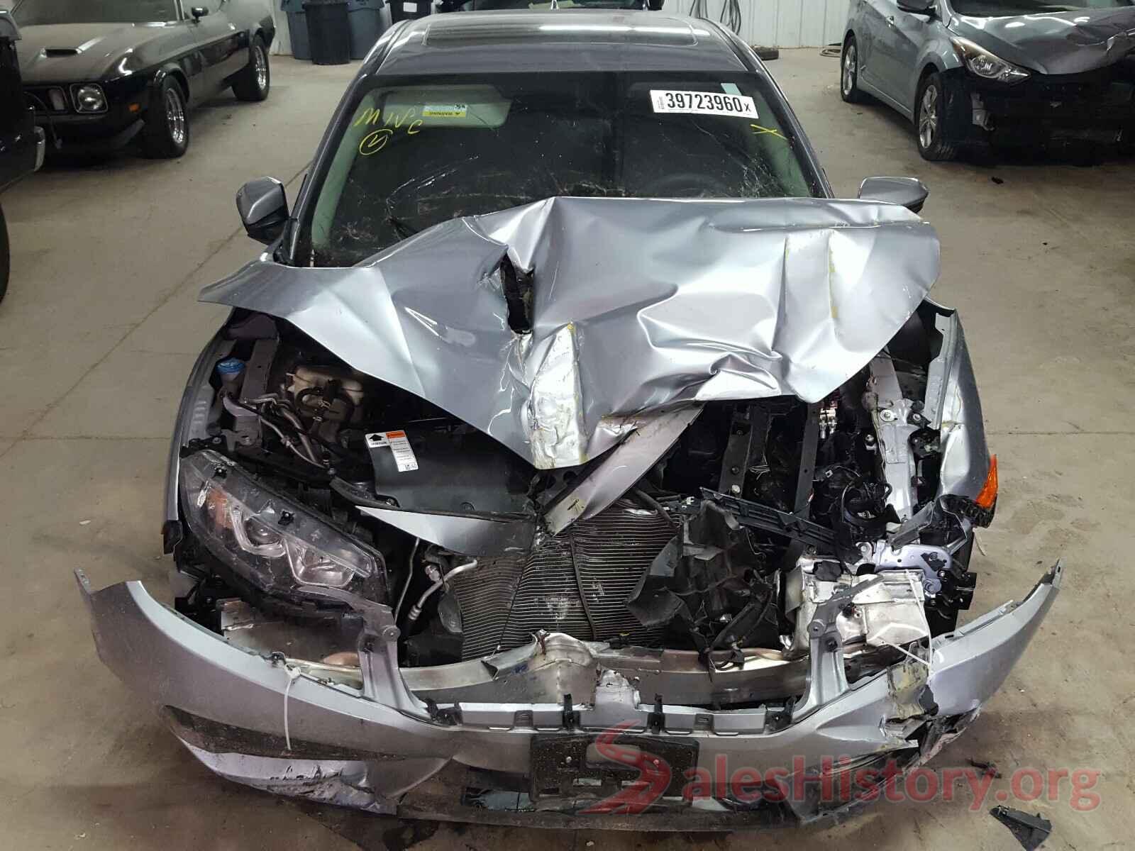 2HGFC2F70JH564621 2018 HONDA CIVIC