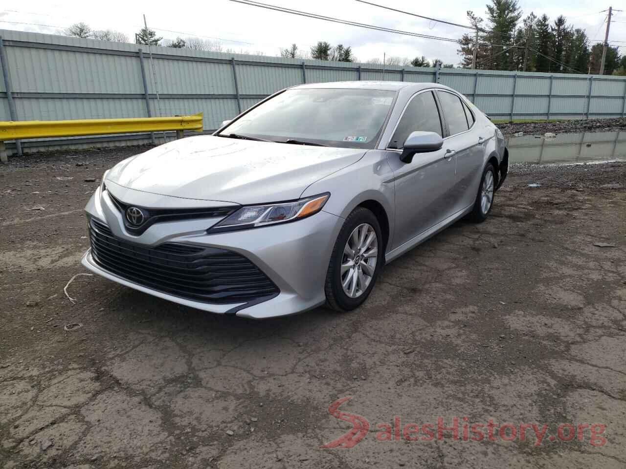 JTNB11HK2J3015242 2018 TOYOTA CAMRY