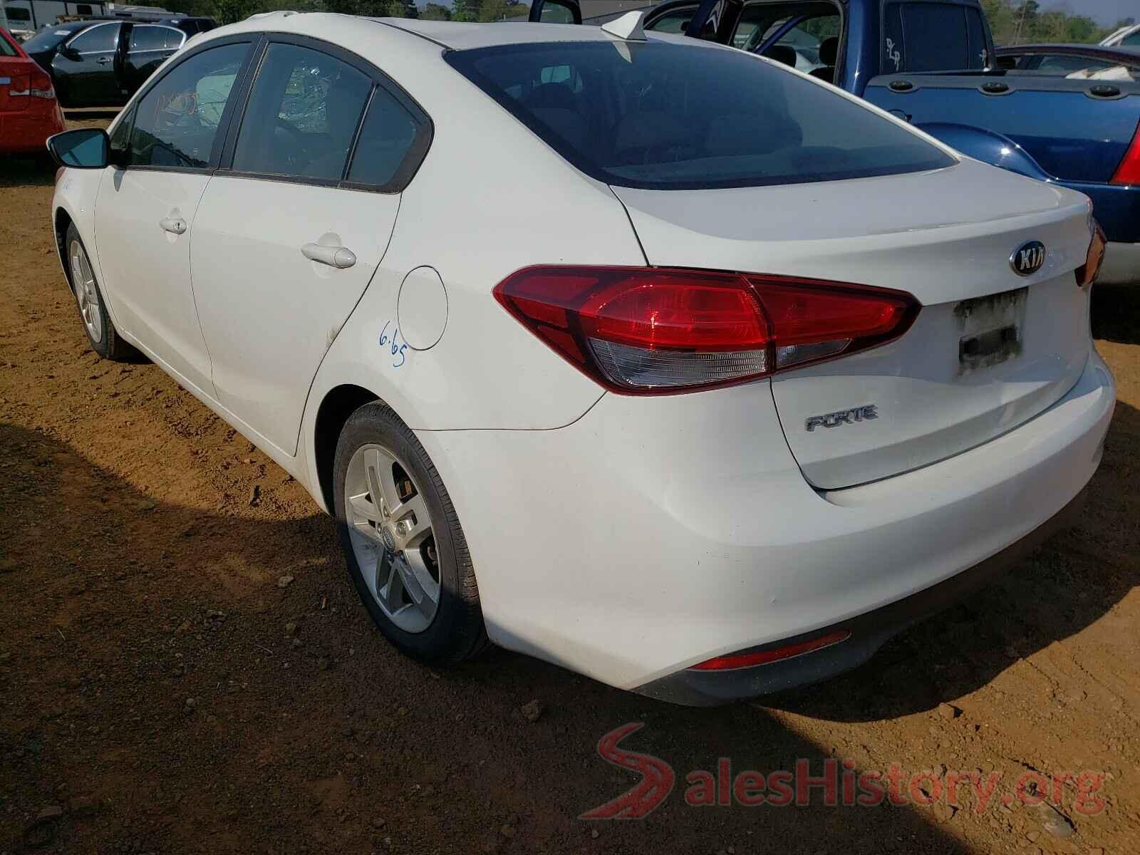 3KPFK4A74HE030175 2017 KIA FORTE