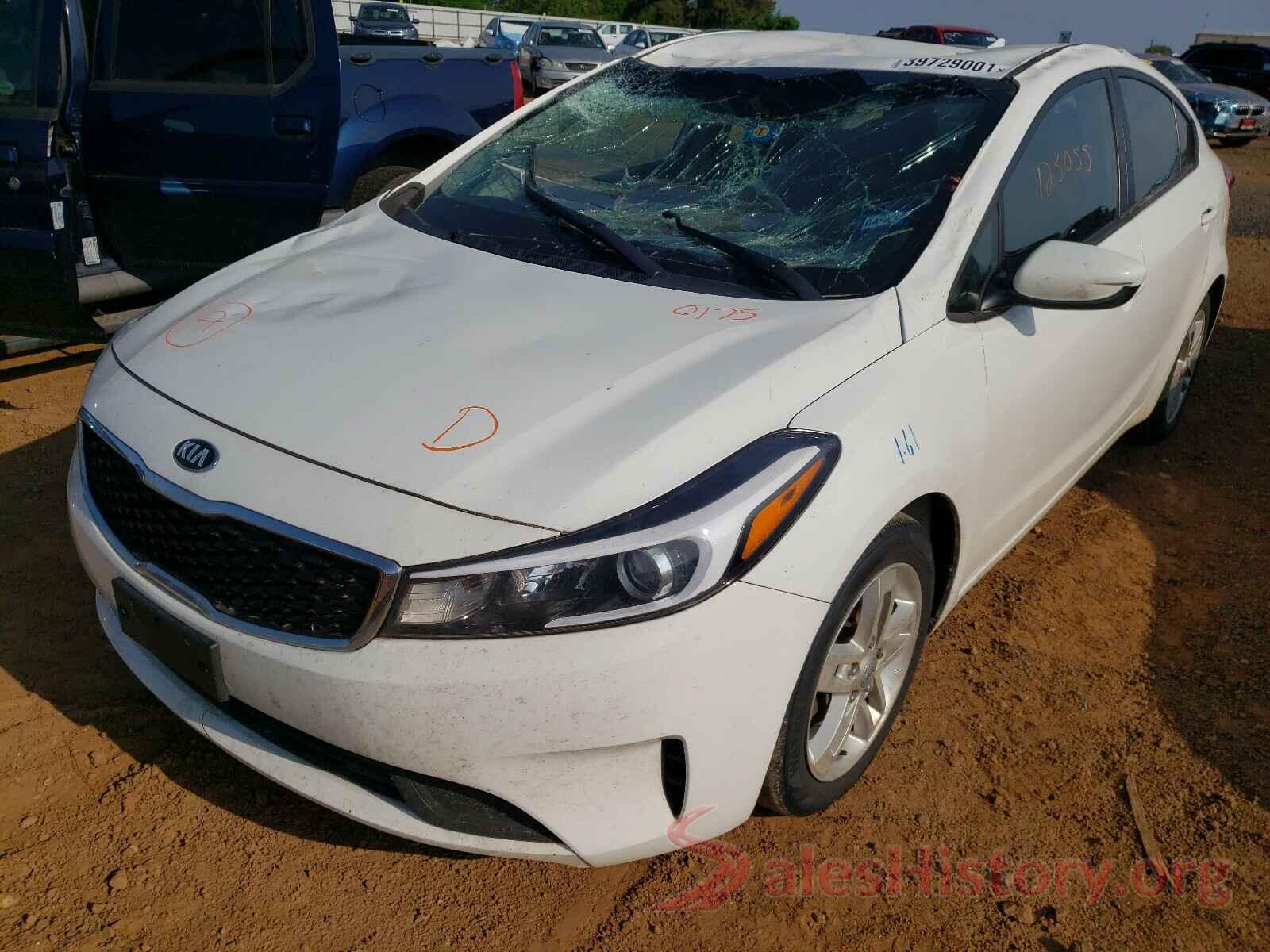 3KPFK4A74HE030175 2017 KIA FORTE