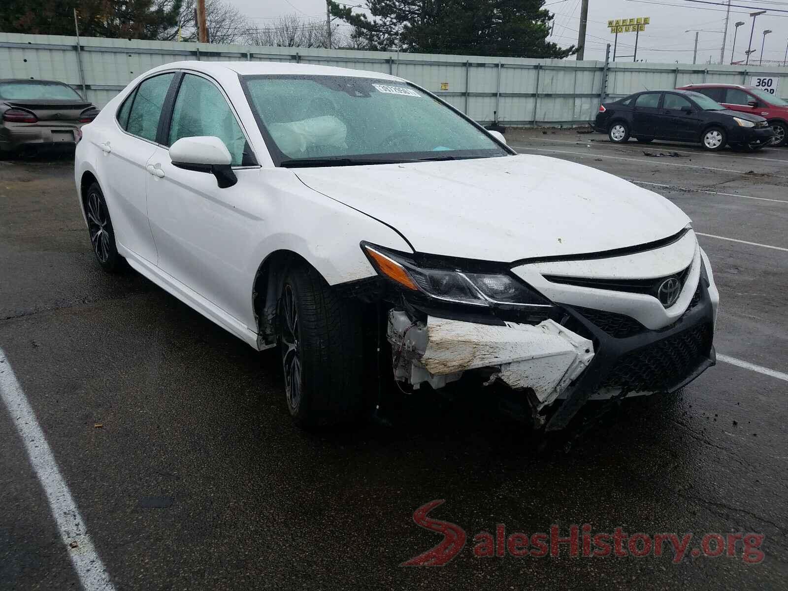 4T1B11HK4KU689758 2019 TOYOTA CAMRY