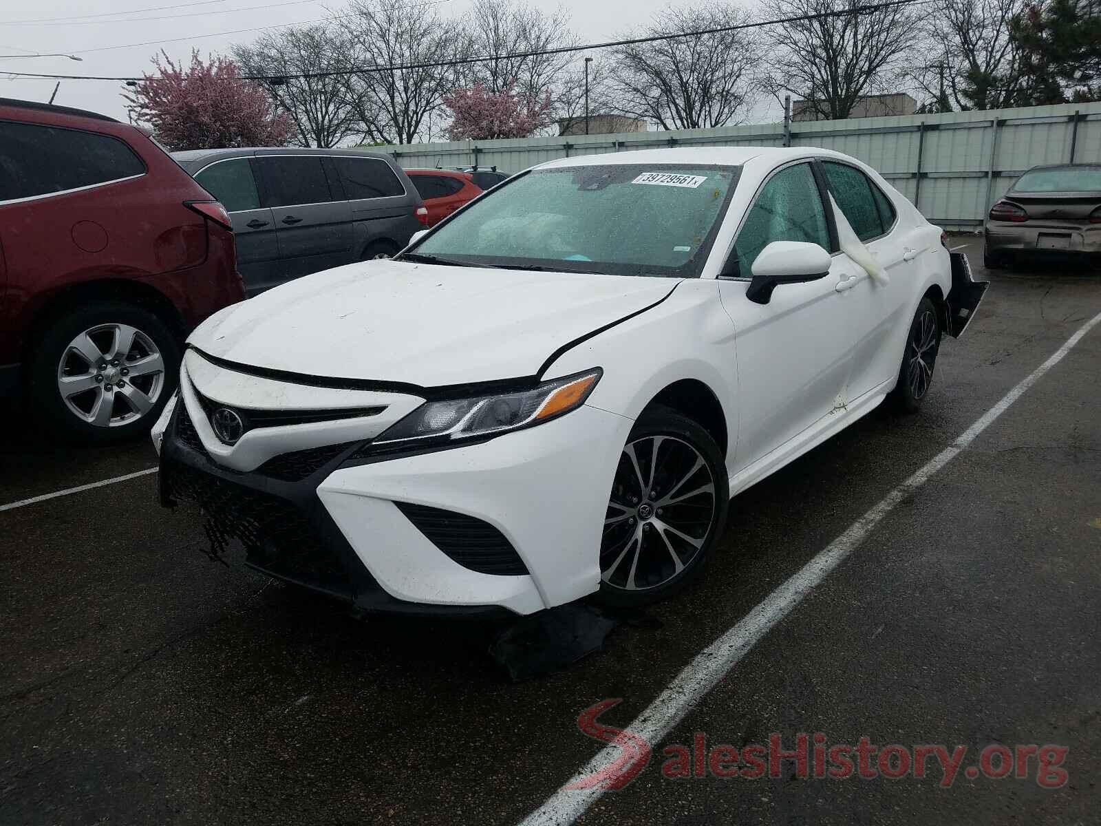 4T1B11HK4KU689758 2019 TOYOTA CAMRY