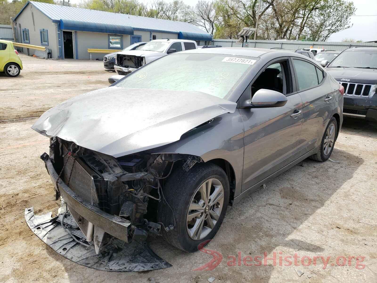 5NPD84LF0JH285790 2018 HYUNDAI ELANTRA