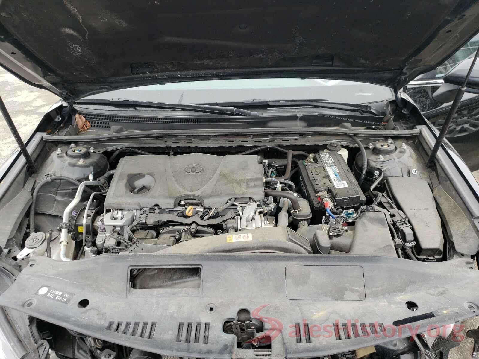 4T1B11HK1JU059324 2018 TOYOTA CAMRY