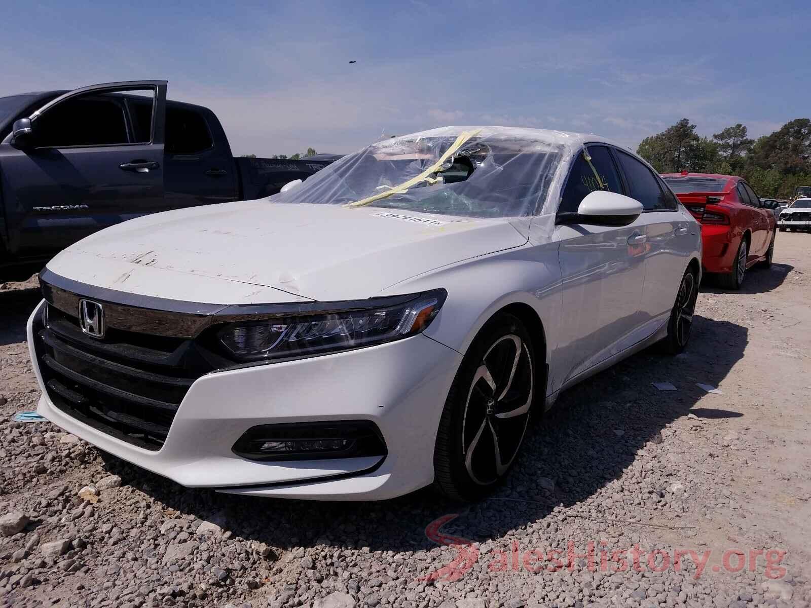 1HGCV1F36JA209455 2018 HONDA ACCORD