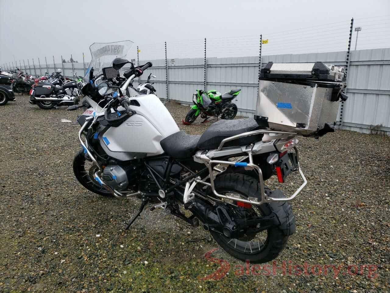 WB10A1207HZ898469 2017 BMW R