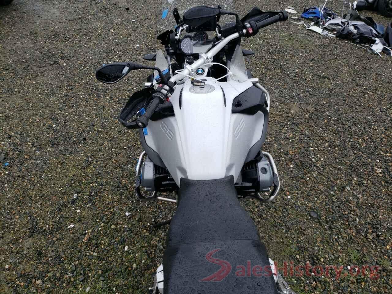 WB10A1207HZ898469 2017 BMW R