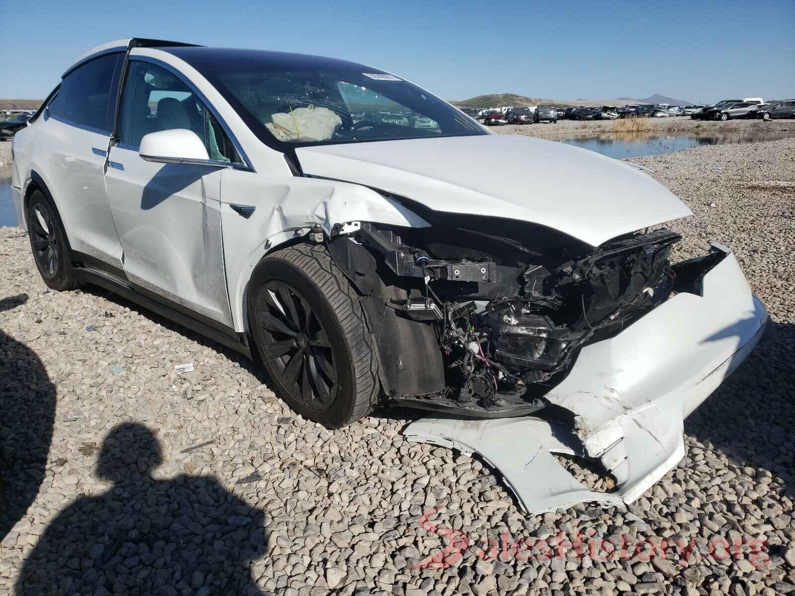 5YJXCAE43JF090044 2018 TESLA MODEL X